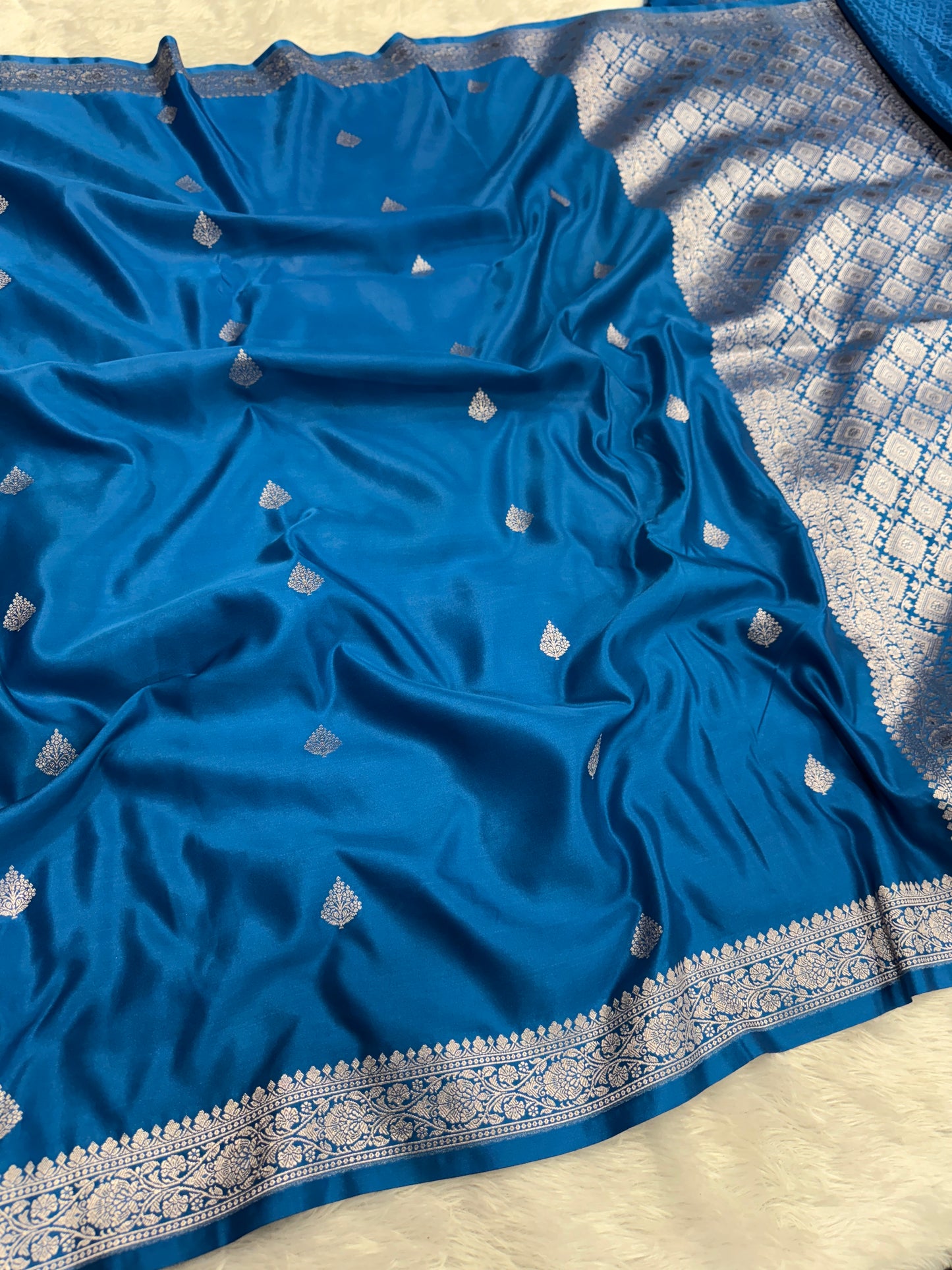 Peacock blue Premium Banarasi Mashru katan silk saree MK201