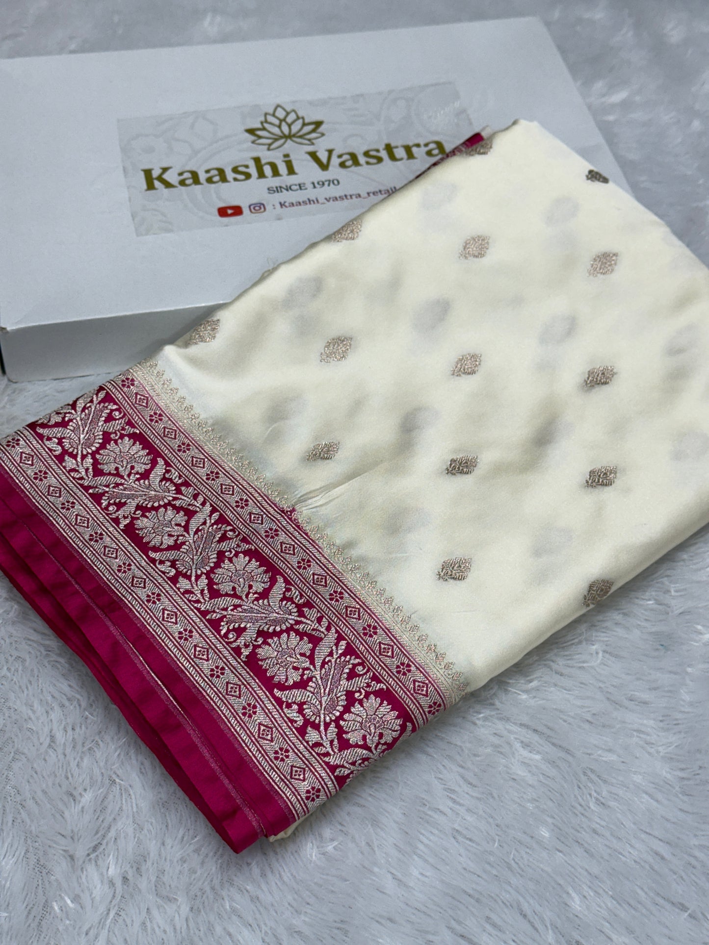 Premium contrast Banarasi Mashru Karan silk saree MK182