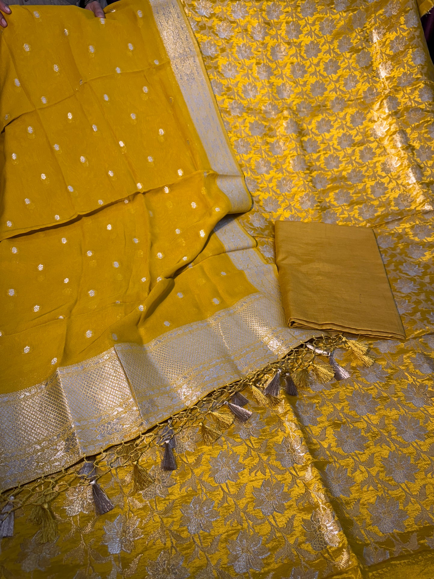 Banarasi katan suit dupatta and bottom SK101