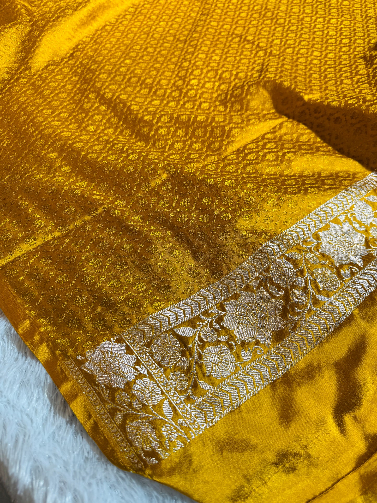 Dusty mustard premium Banarasi Mashru katan silk saree MK221