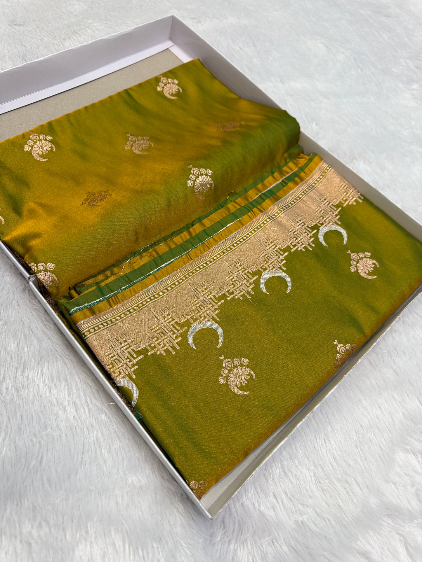 Banarasi mashru katan silk saree MK149