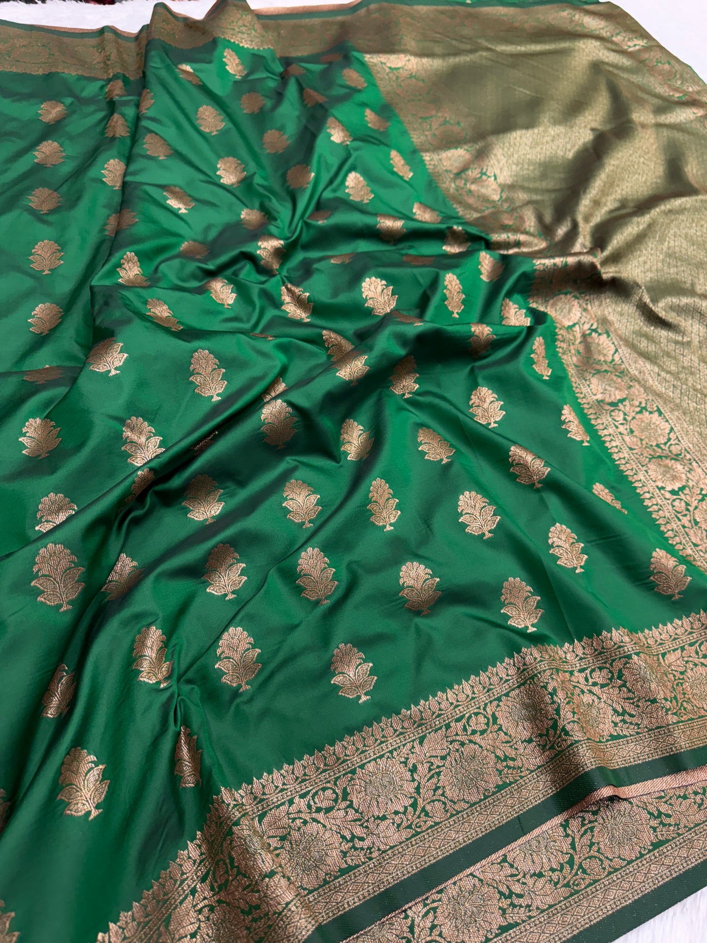 Banarasi semi katan silk saree
