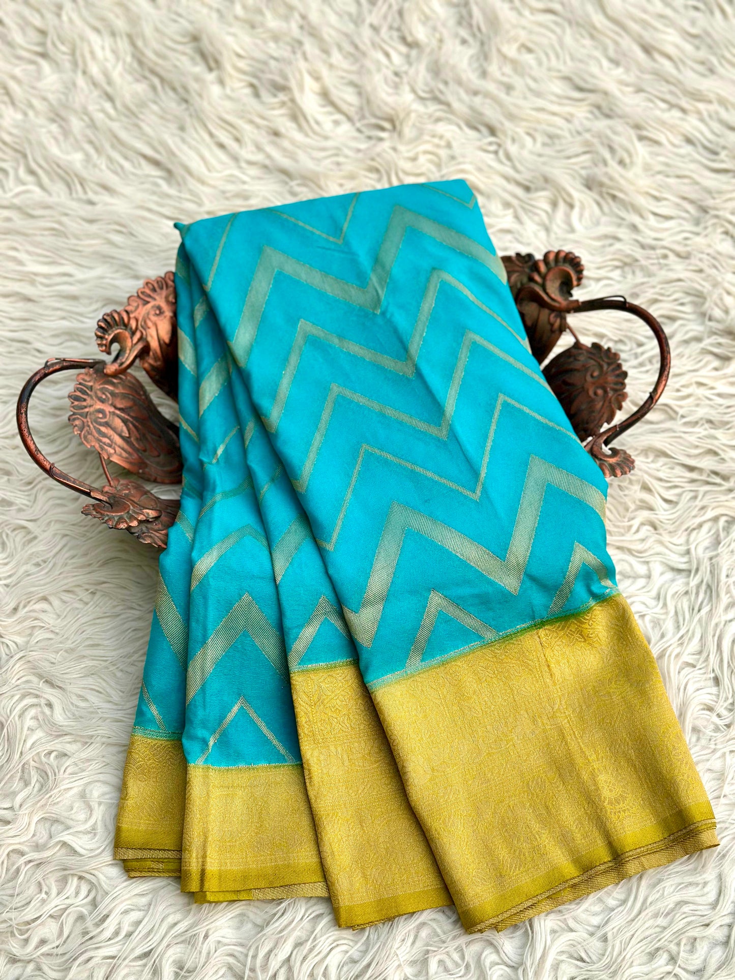 Banarasi raspberry georgette saree RB105