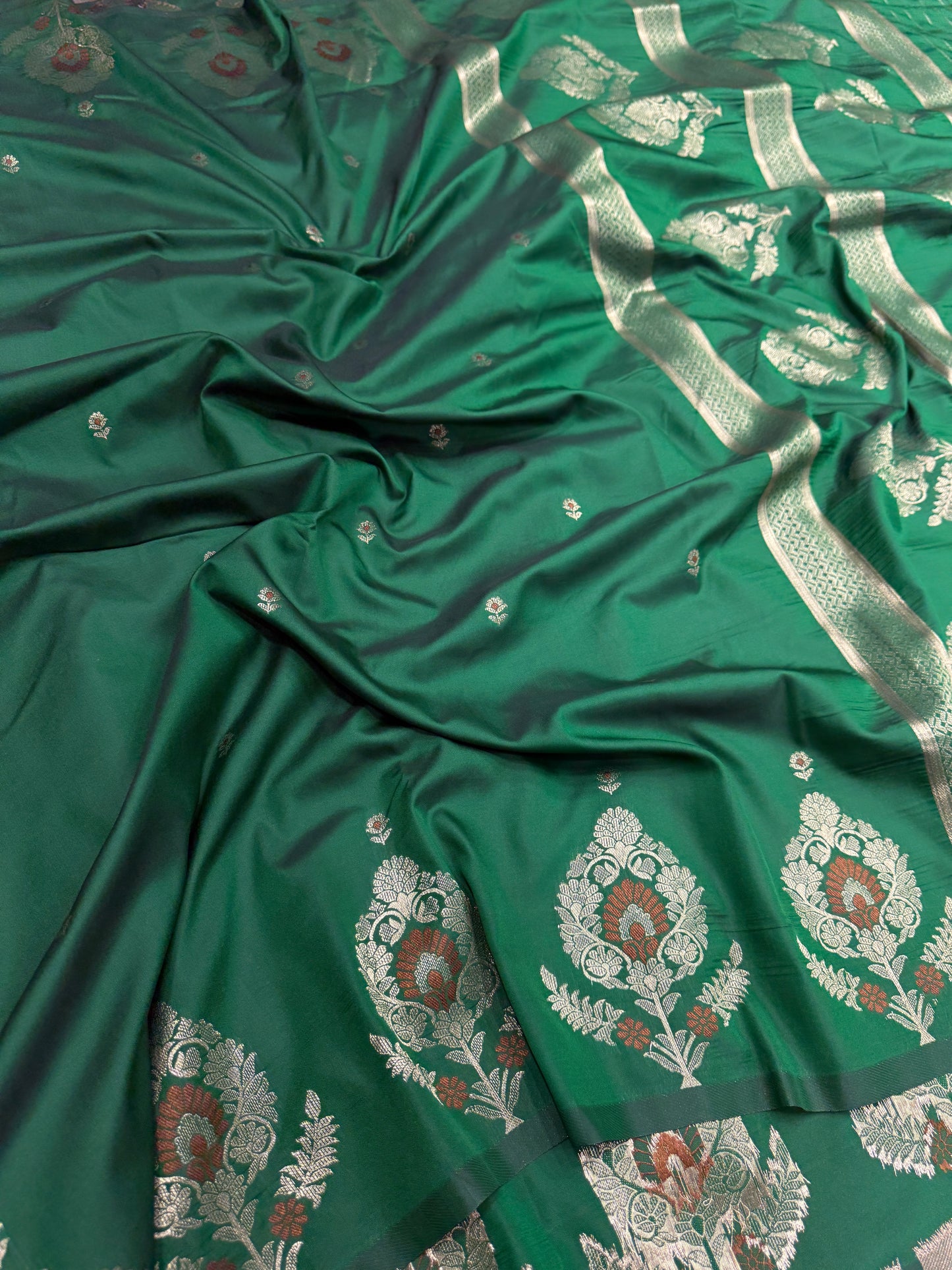 Banarasi semi katan silk saree