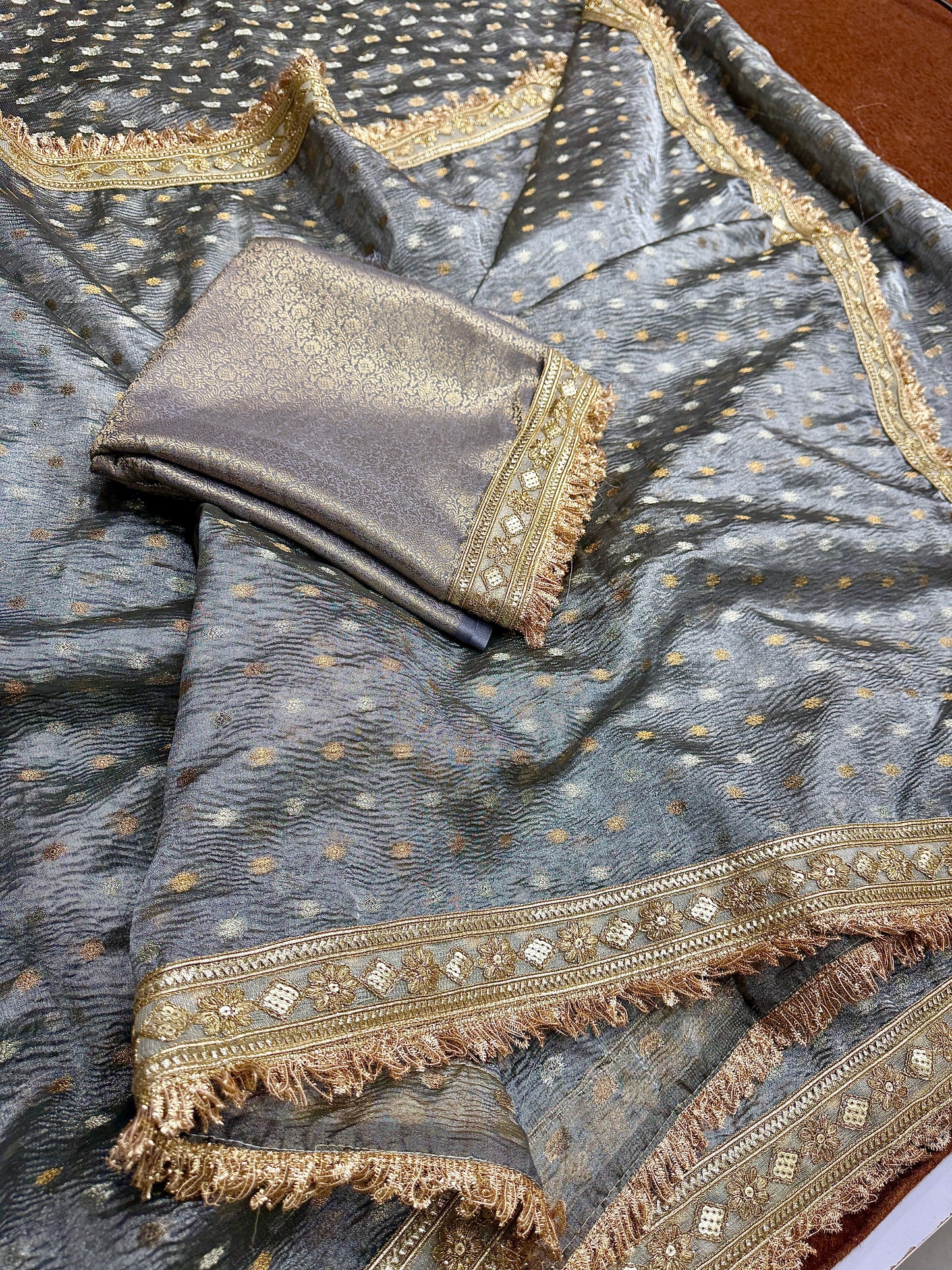 Premium Banarasi tissue silk saree with lase border TS111