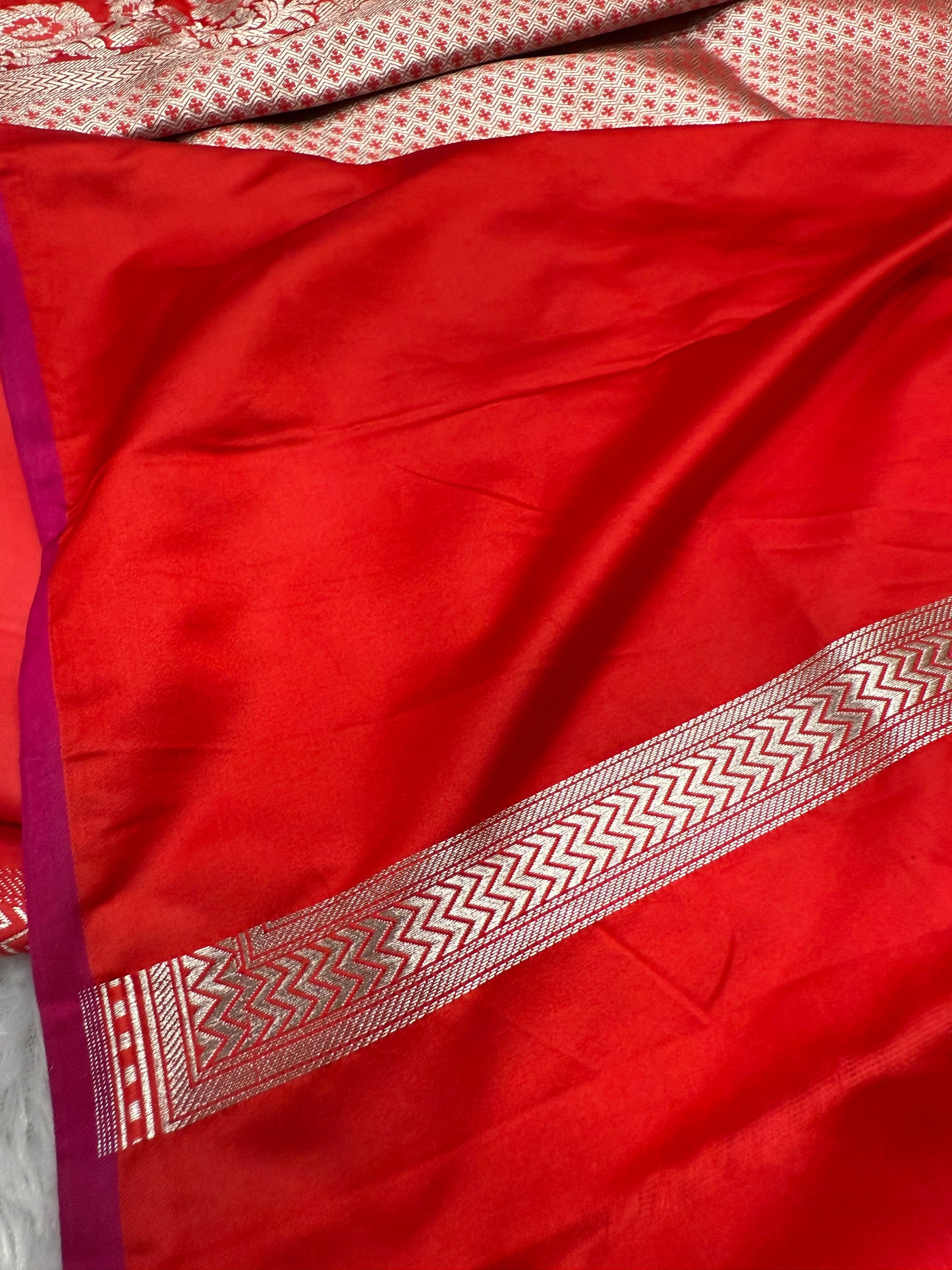 Red premium Banarasi Mashru katan silk saree MK190