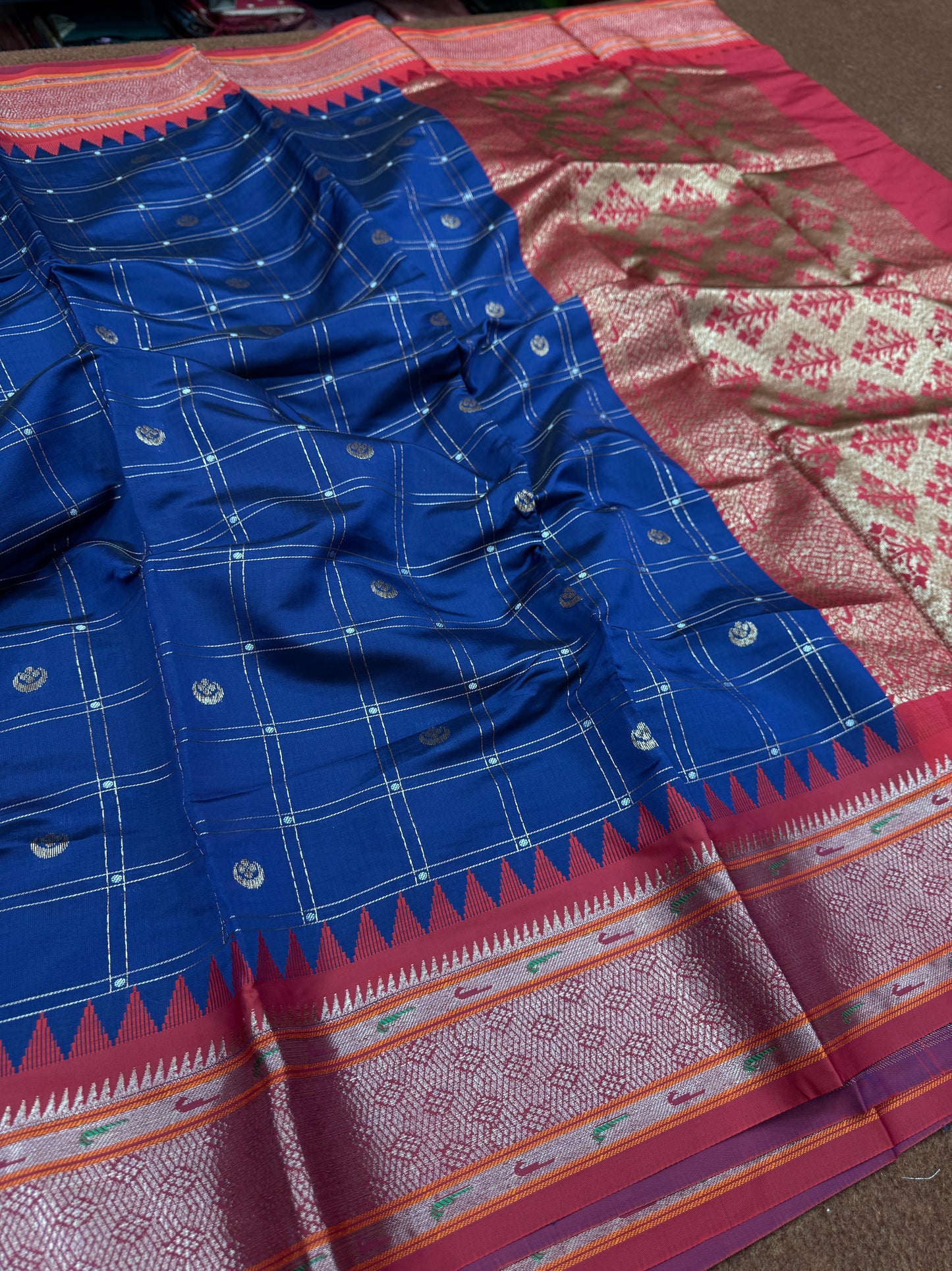 Banarasi semi katan silk saree