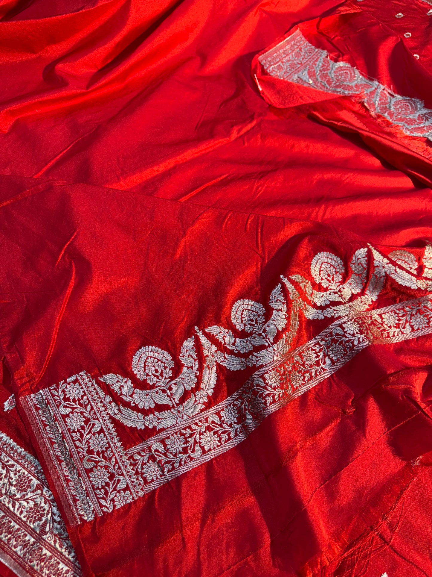 Red Banarasi Mashru katan silk saree MK164