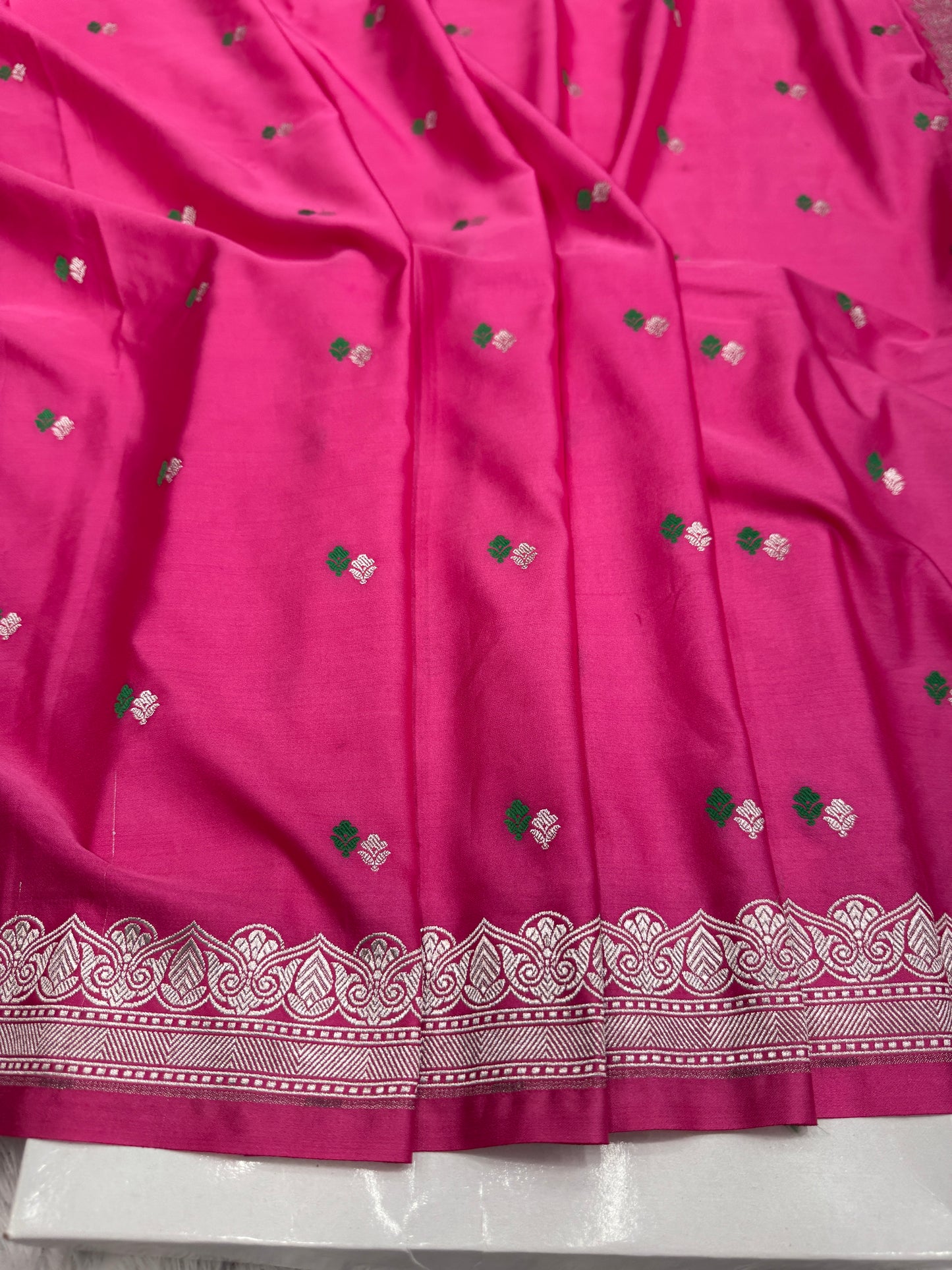 Strawberry pink premium Banarasi Mashru katan silk saree