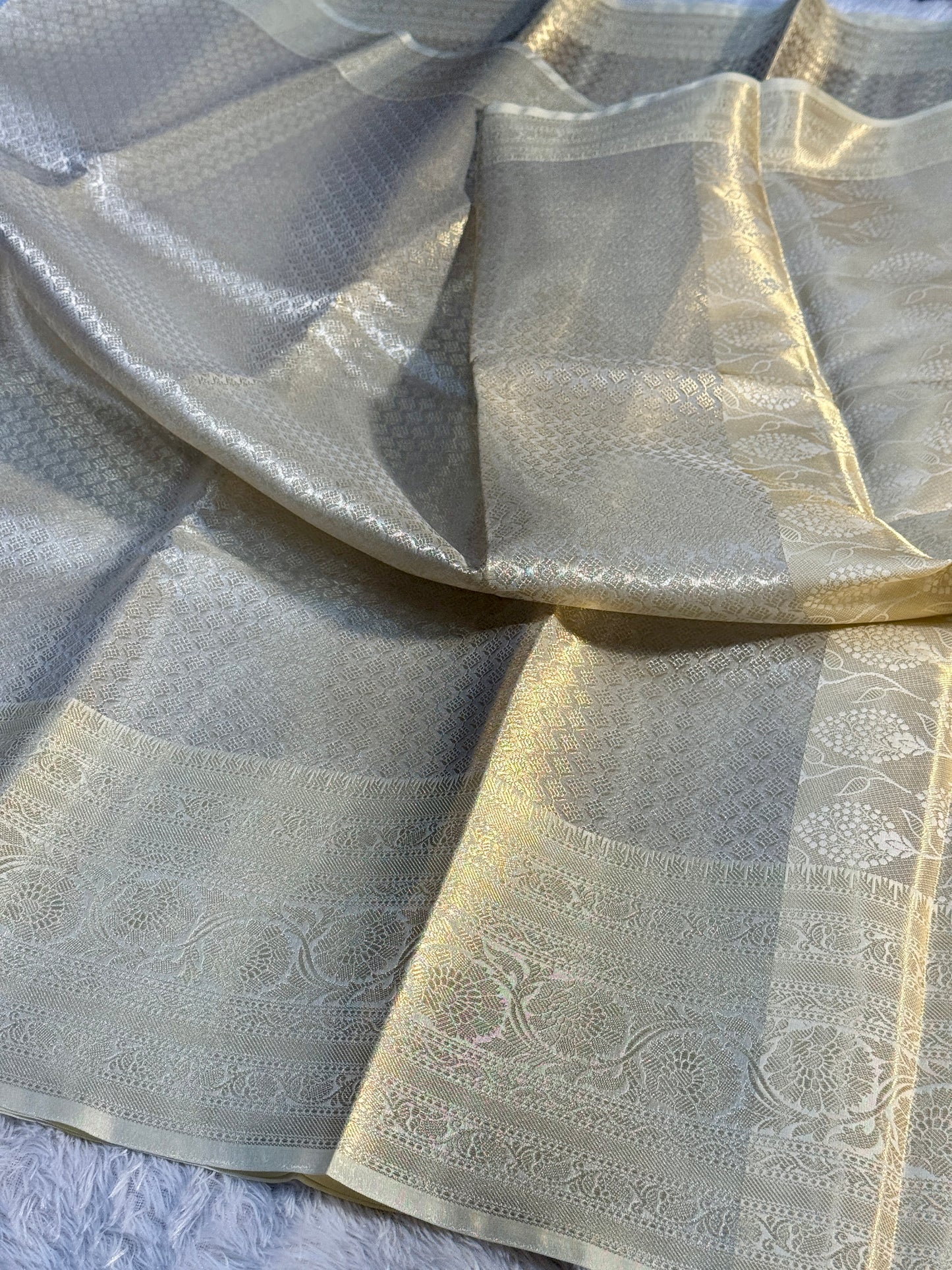 Premium Kanjivaram tissue silk saree TS107