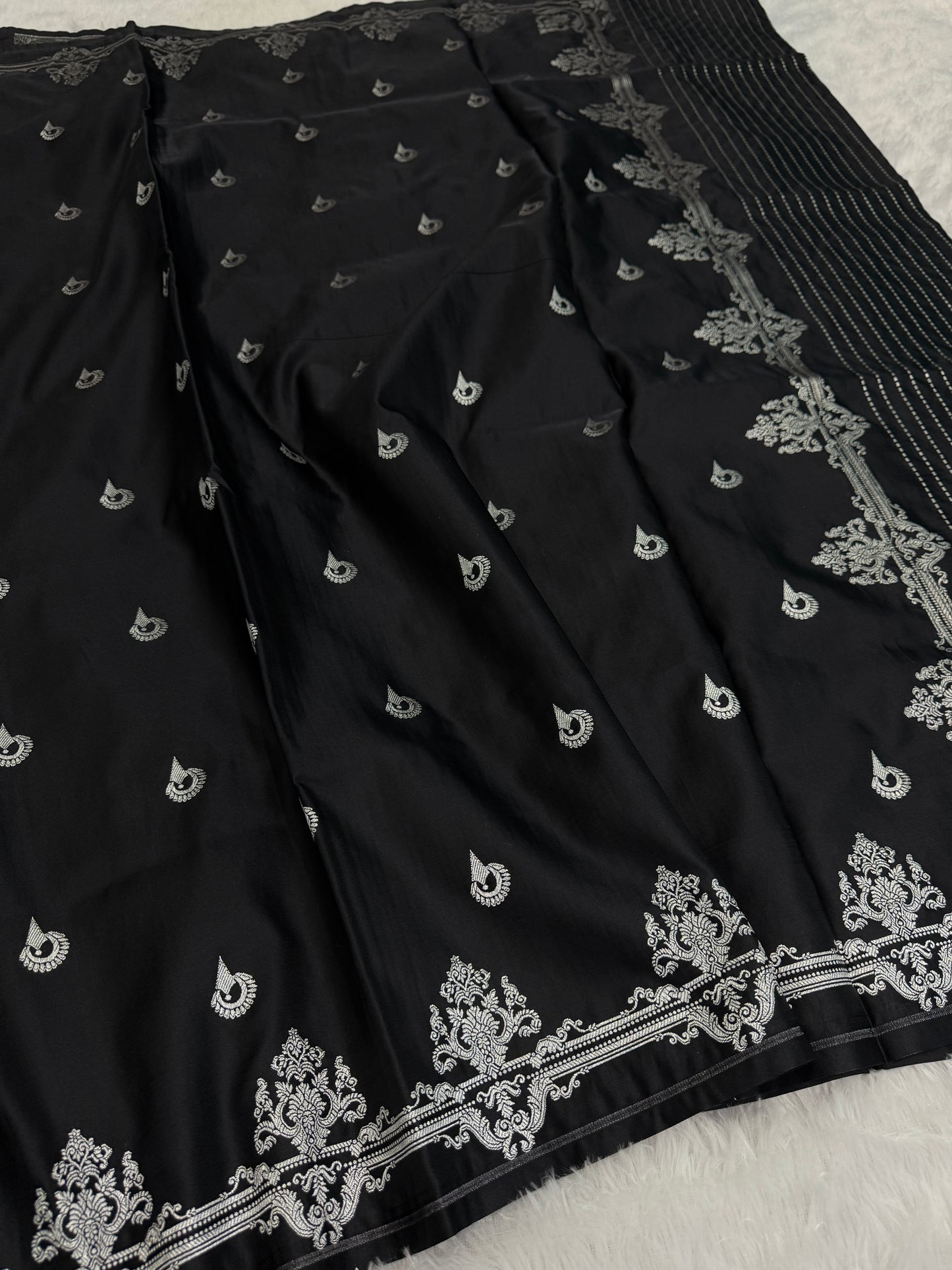 Banarasi mashru katan silk saree MK140