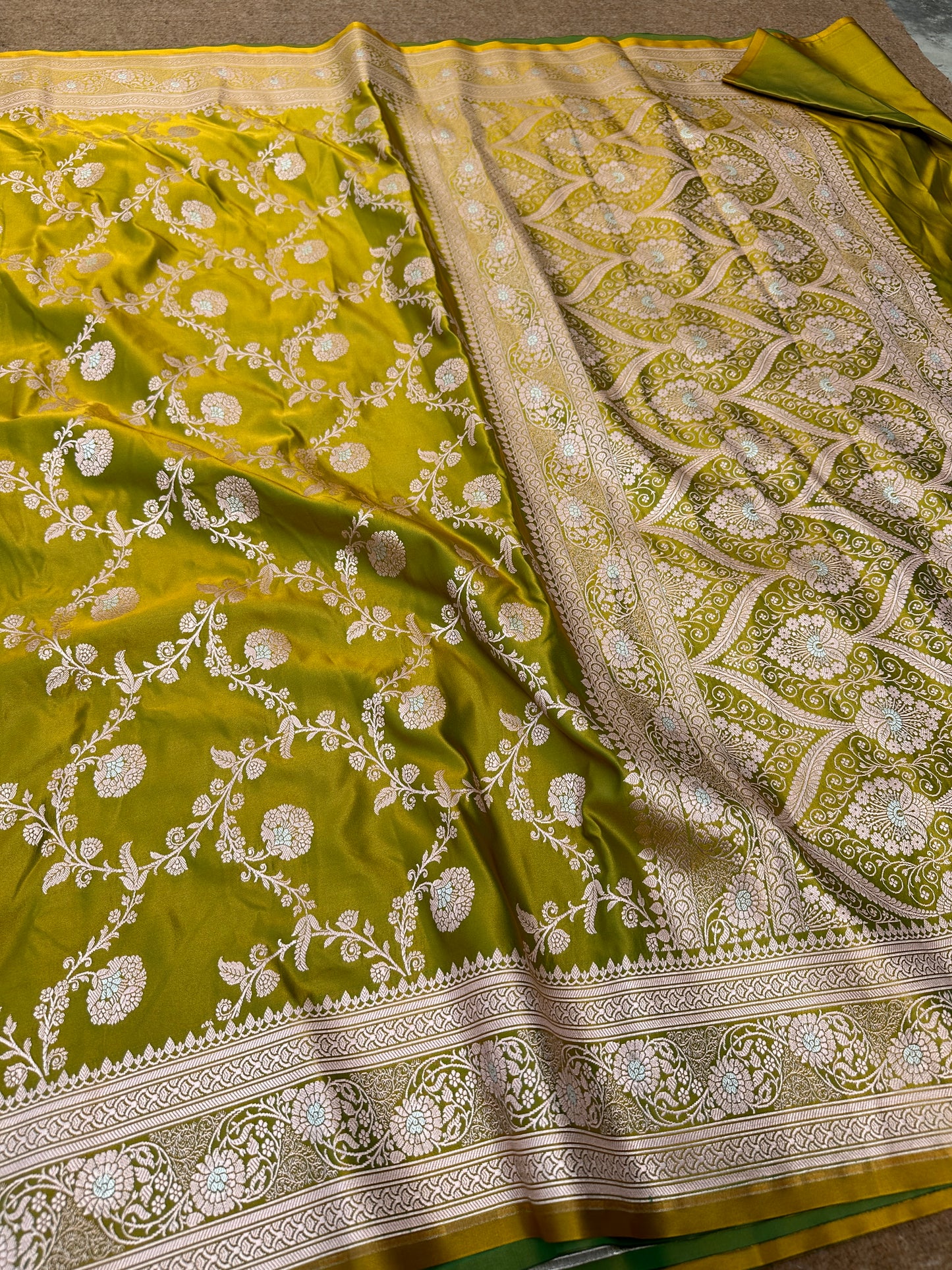 Banarasi mashru katan silk saree. MK108