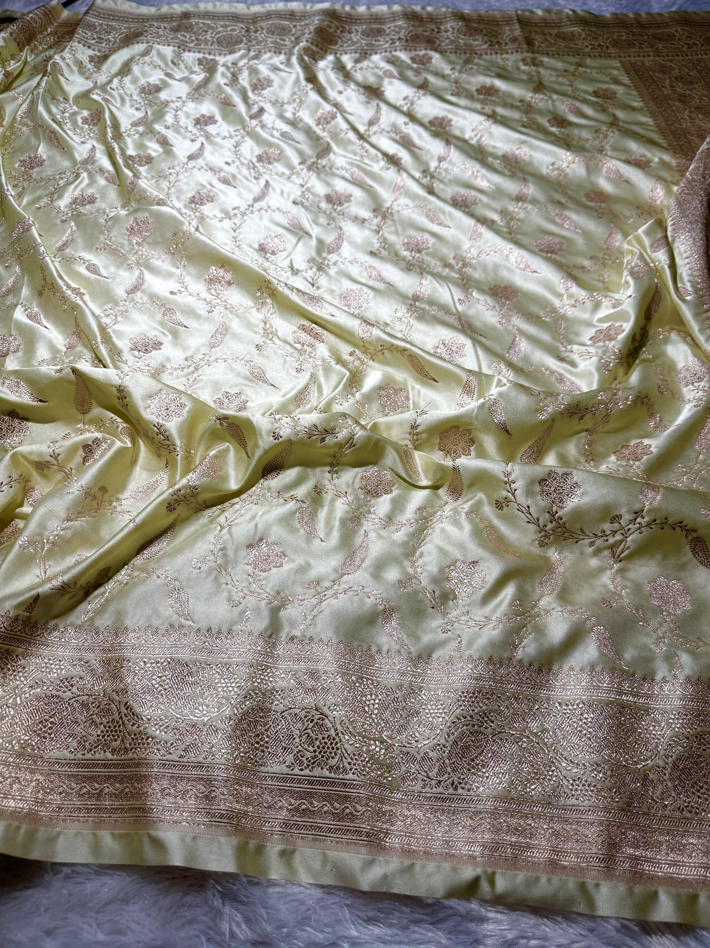 Premium Banarasi Mashru katan silk saree MK205
