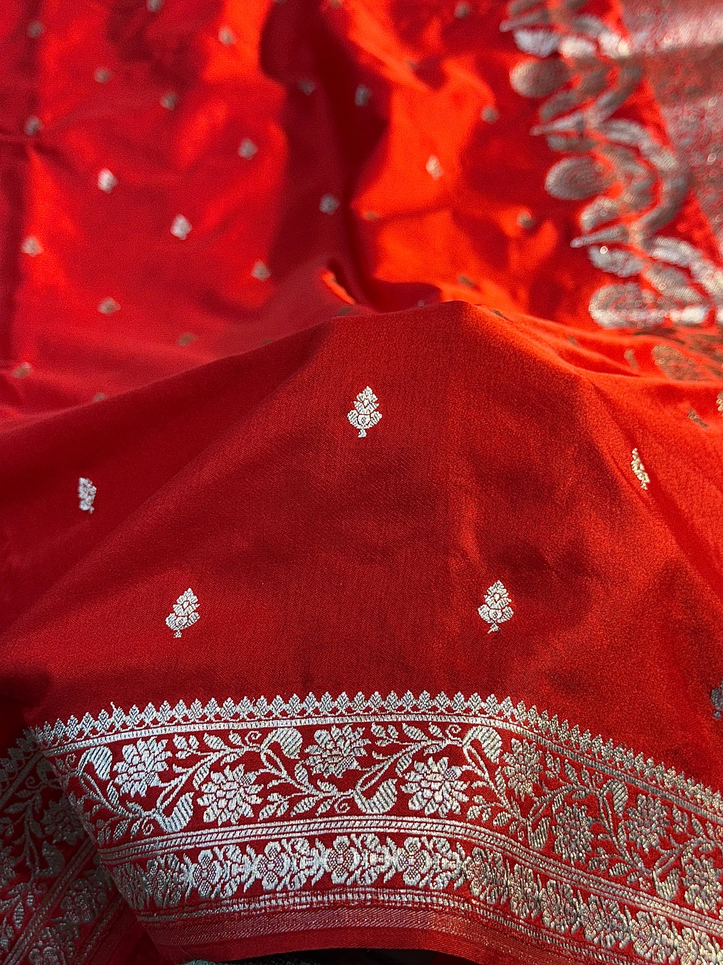 Red Banarasi Mashru katan silk saree MK164
