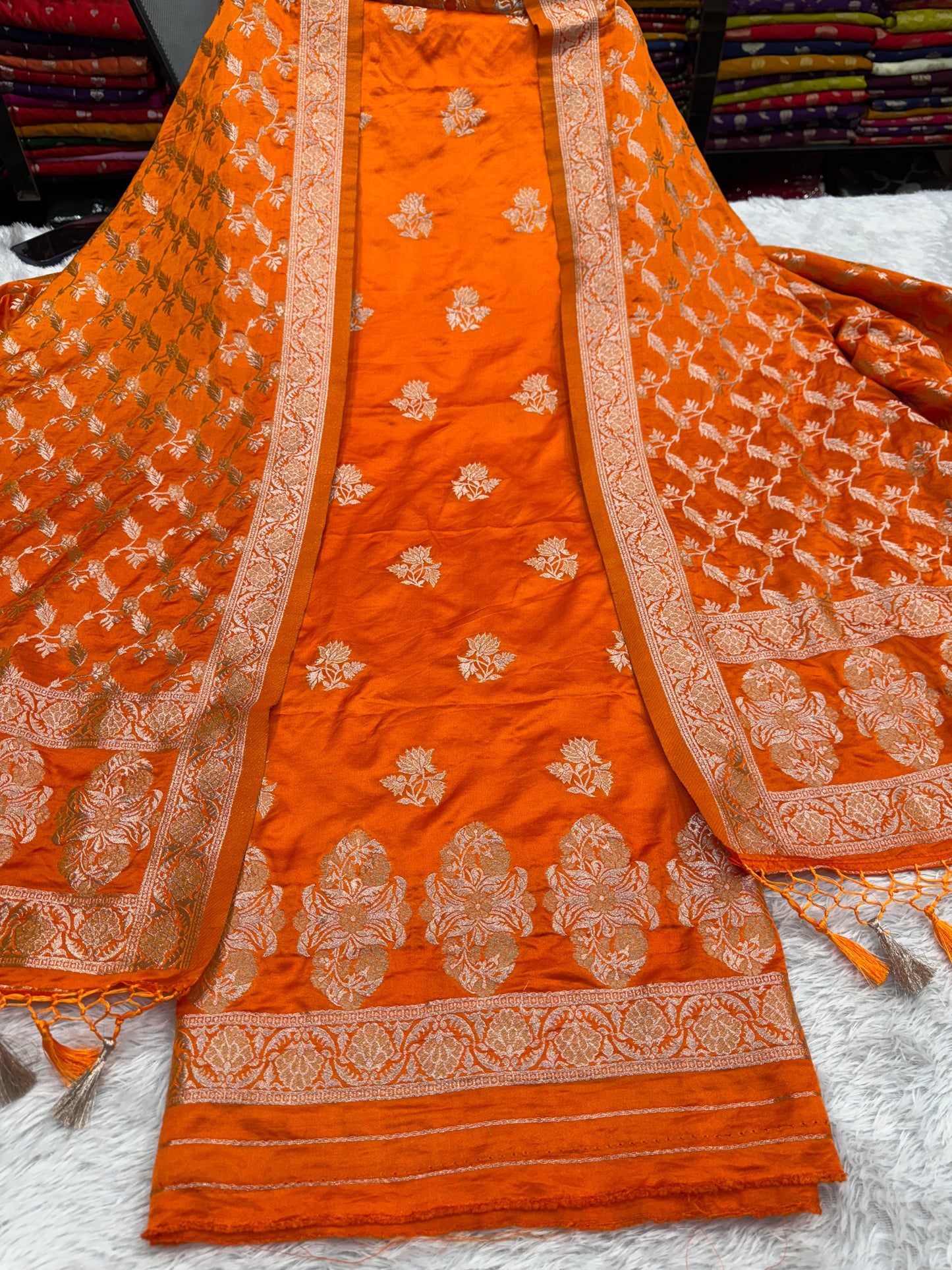 Red premium Banarasi soft satin suit dupatta SD101
