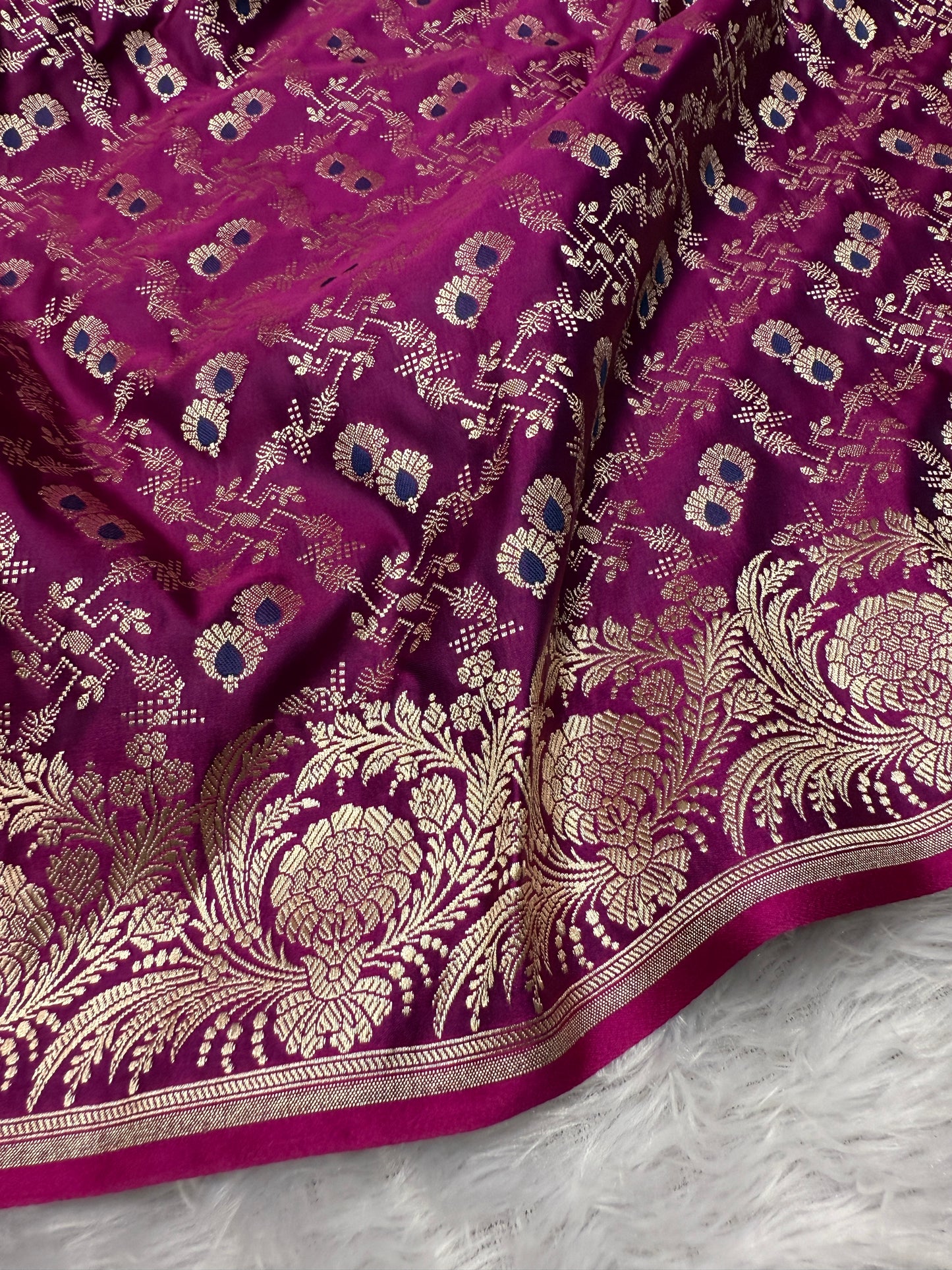 Beautiful Banarasi Mashru satin silk saree MS120