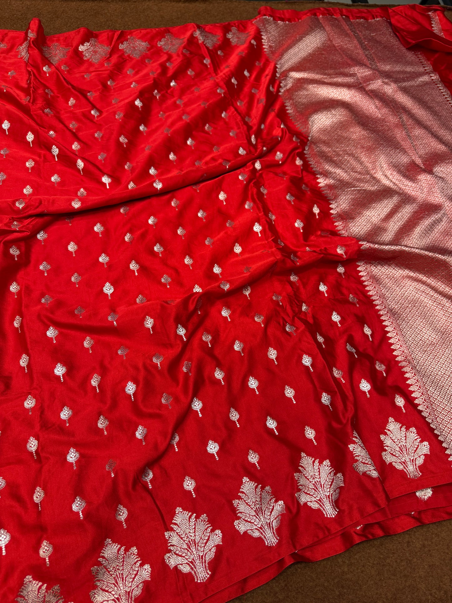 Karwa Chaut special Mashru katan silk saree MK154