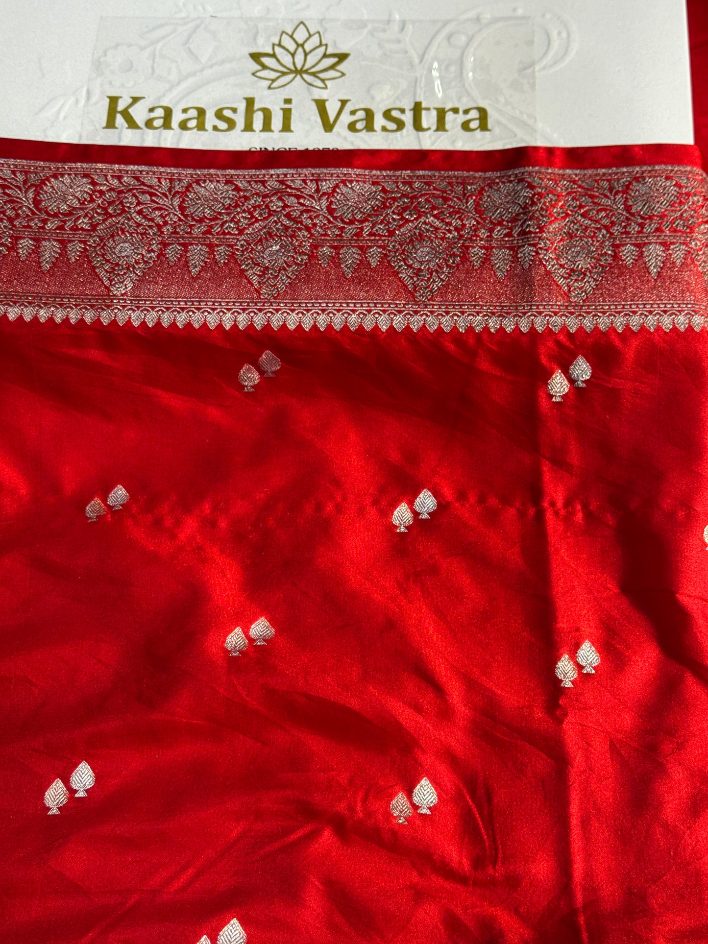 Red Banarasi Mashru katan silk saree MK169