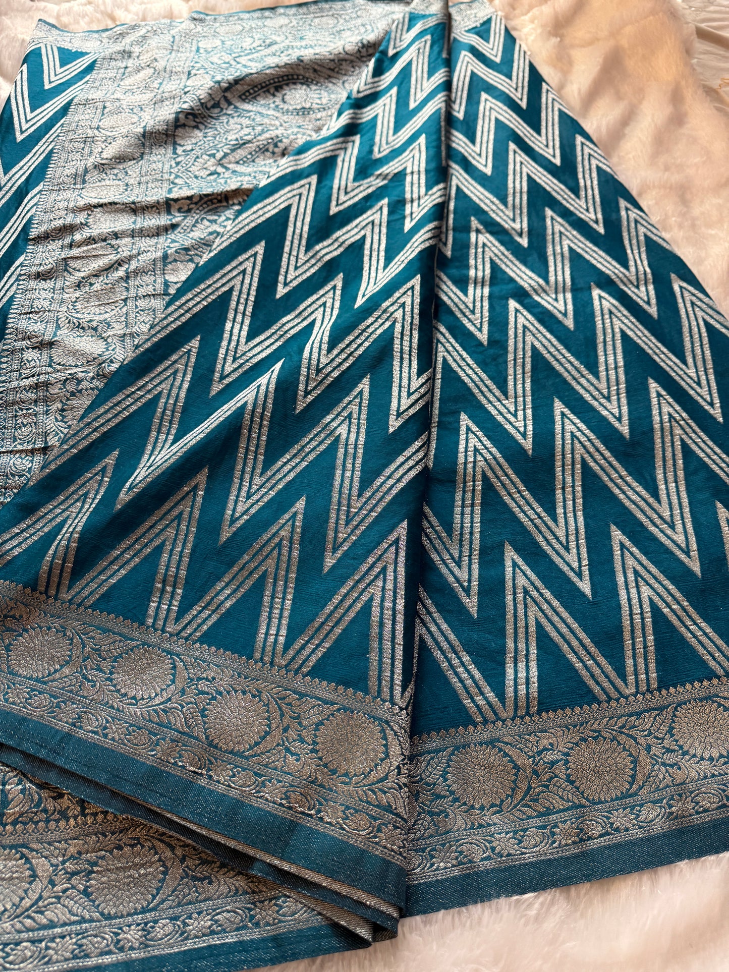 Banarasi chinon georgette silk saree CN105