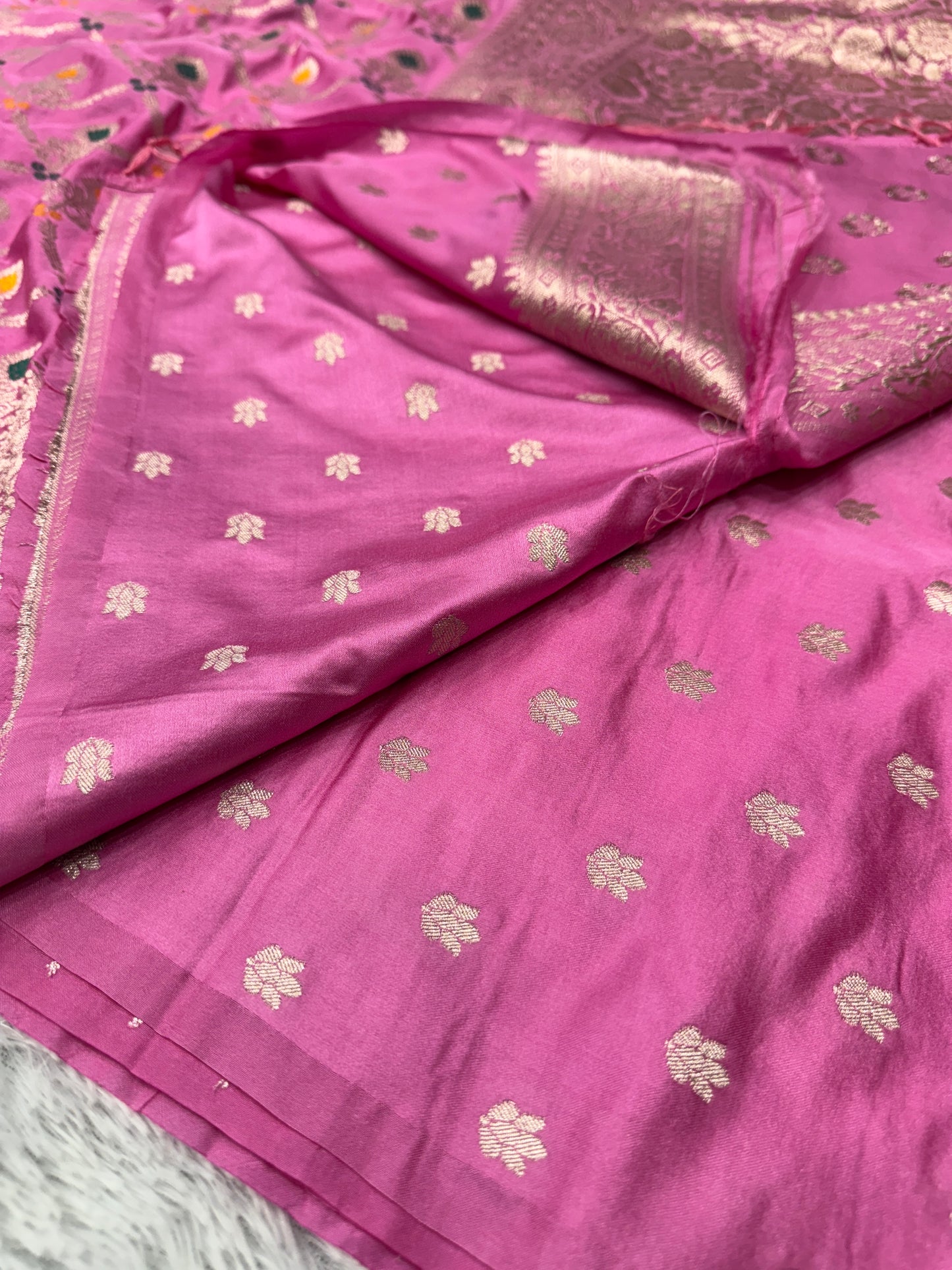 Pink premium Banarasi Mashru satin silk saree MS118