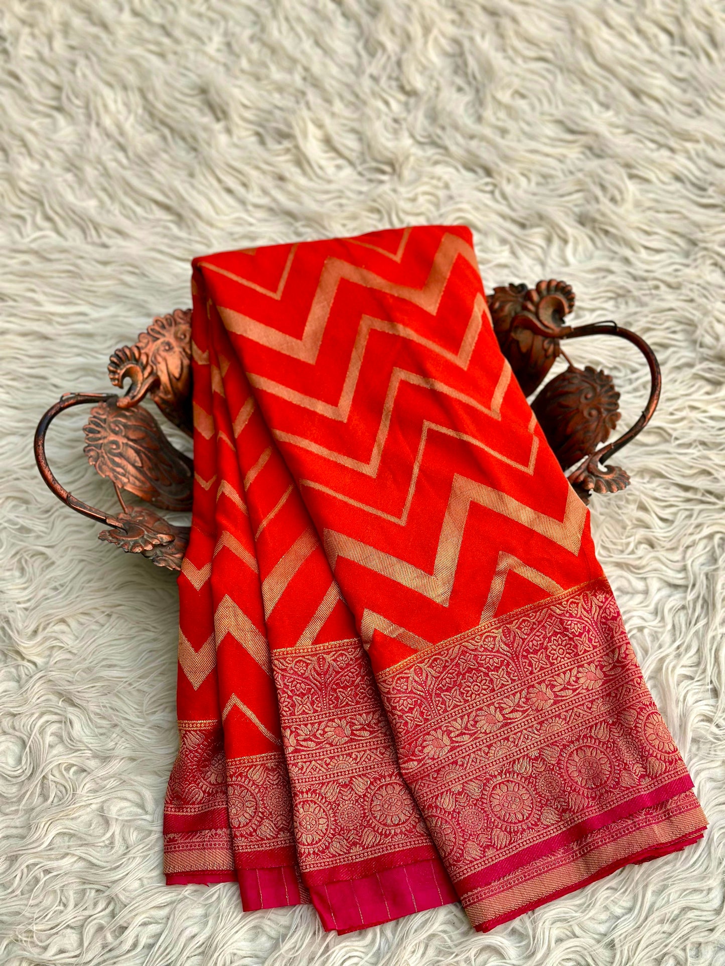 Banarasi raspberry georgette saree RB105