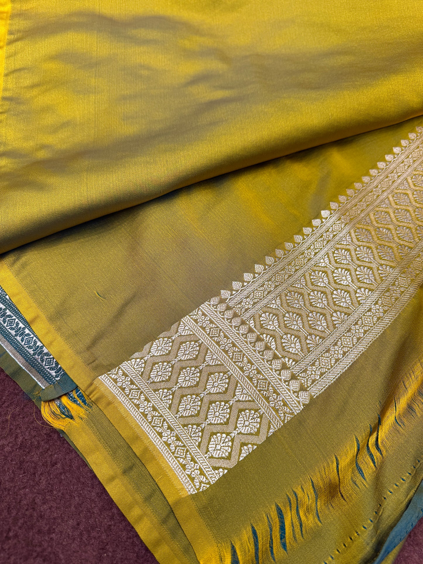 Mahanadi green premium Banarasi Mashru katan silk saree MK213