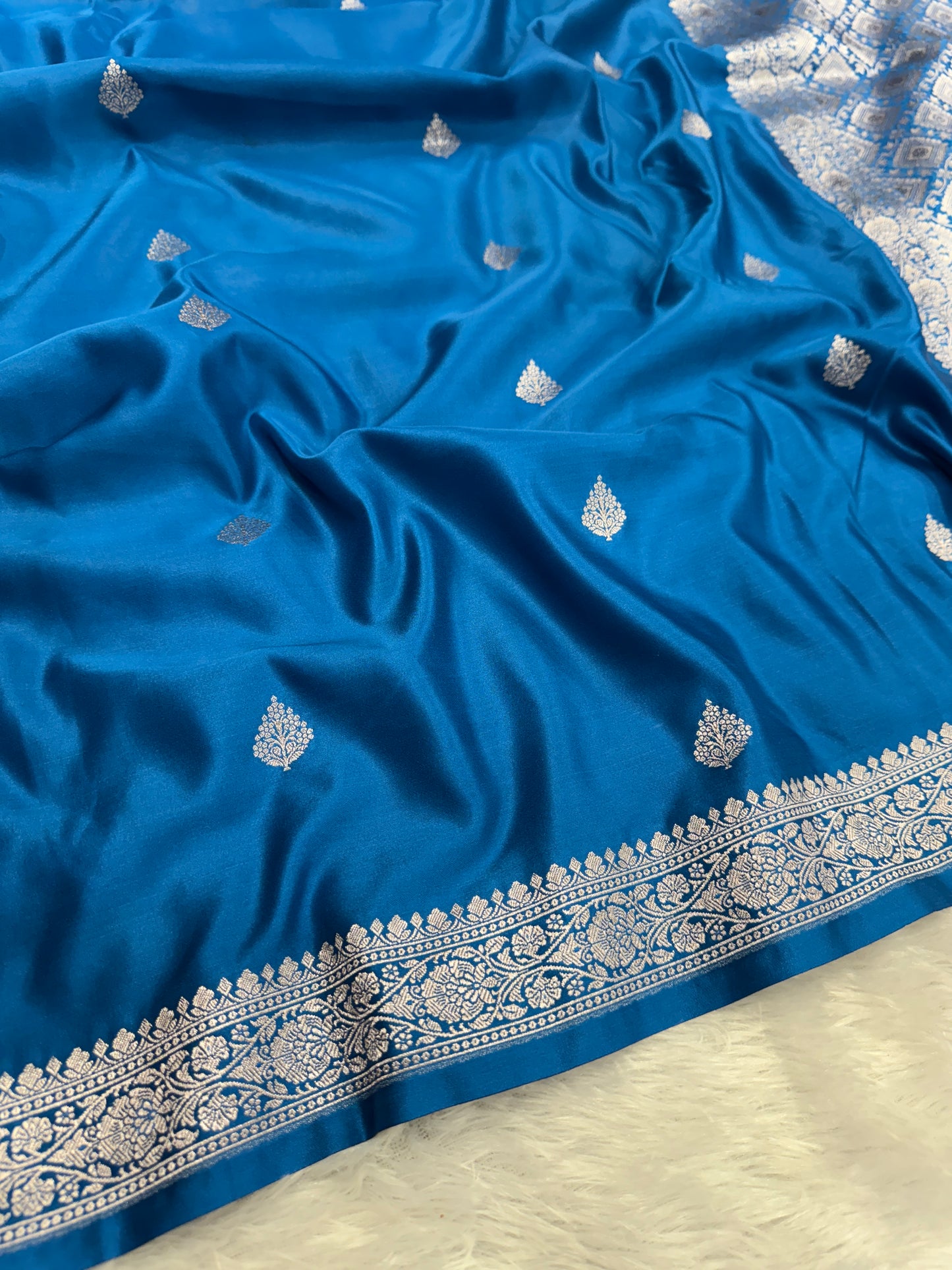 Peacock blue Premium Banarasi Mashru katan silk saree MK201