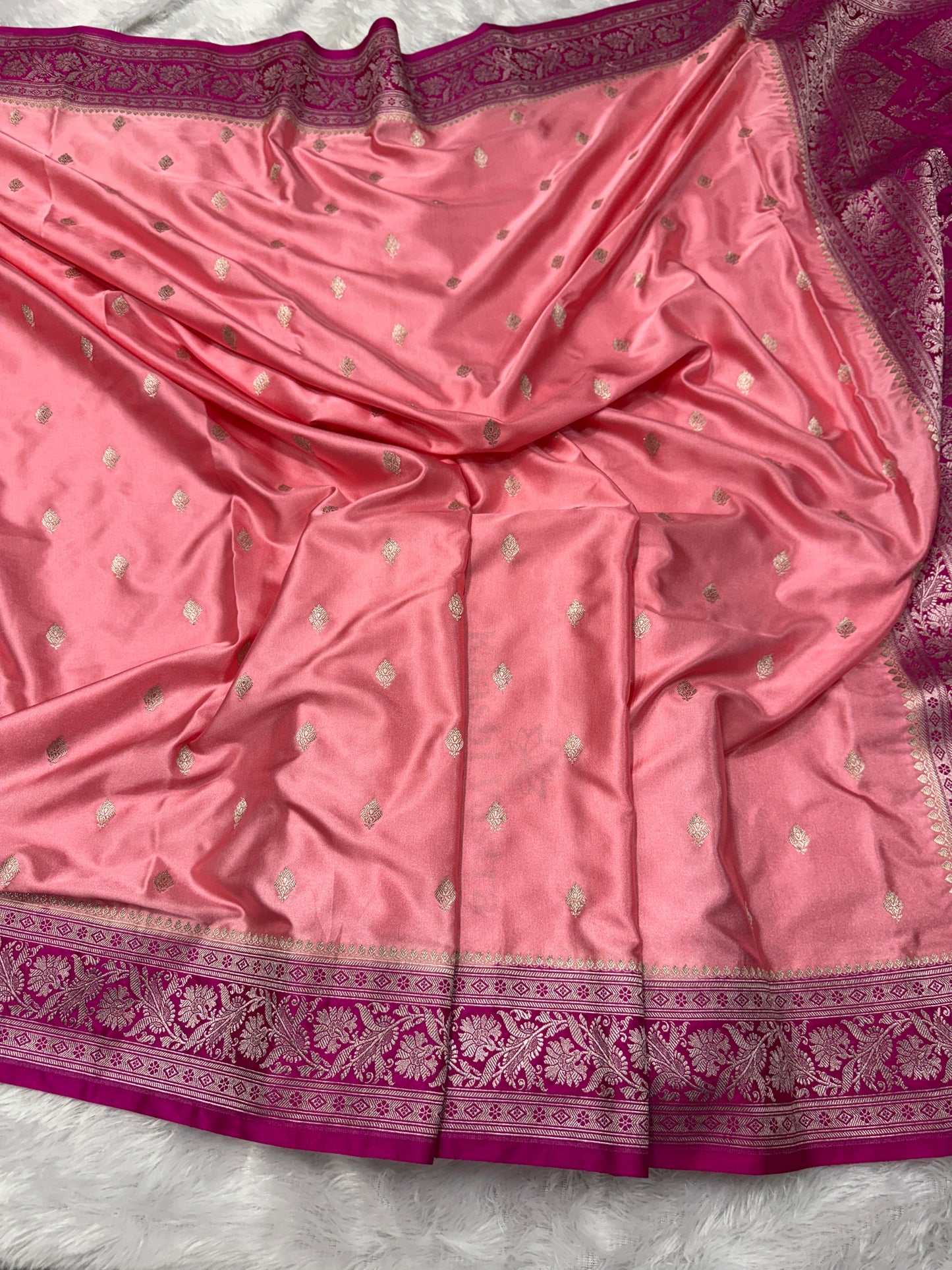 Premium contrast Banarasi Mashru katan silk saree MK182