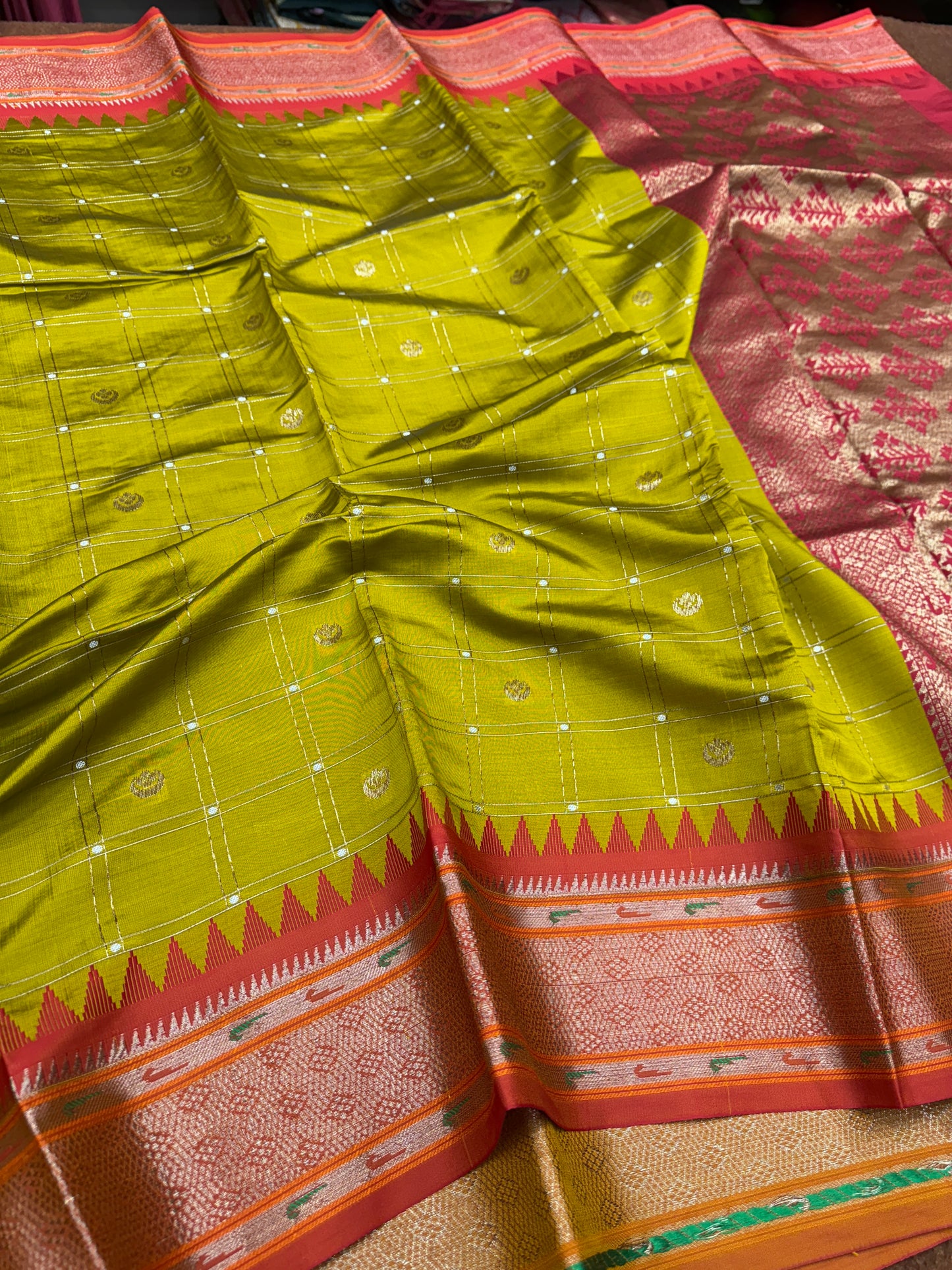 Banarasi semi katan silk saree