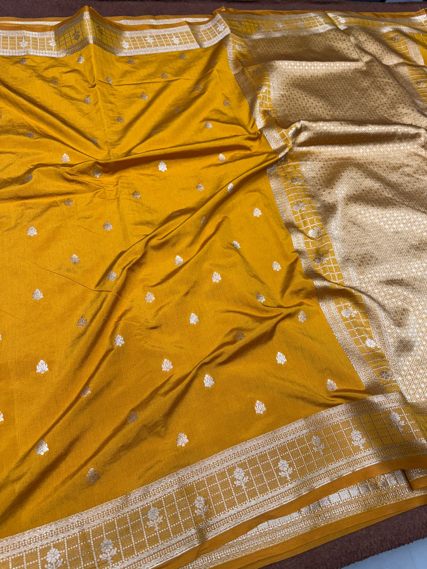 Banarasi soft silk saree BS101