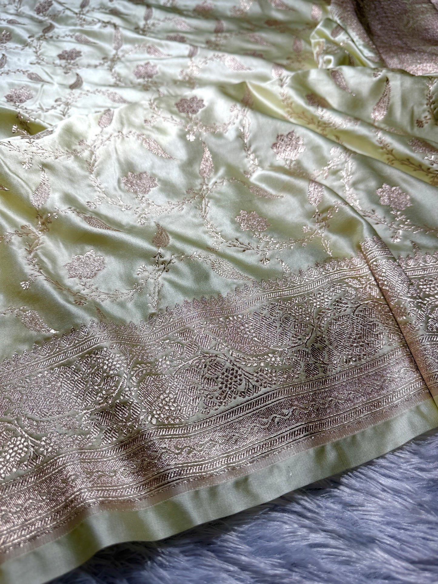 Premium Banarasi Mashru katan silk saree MK205