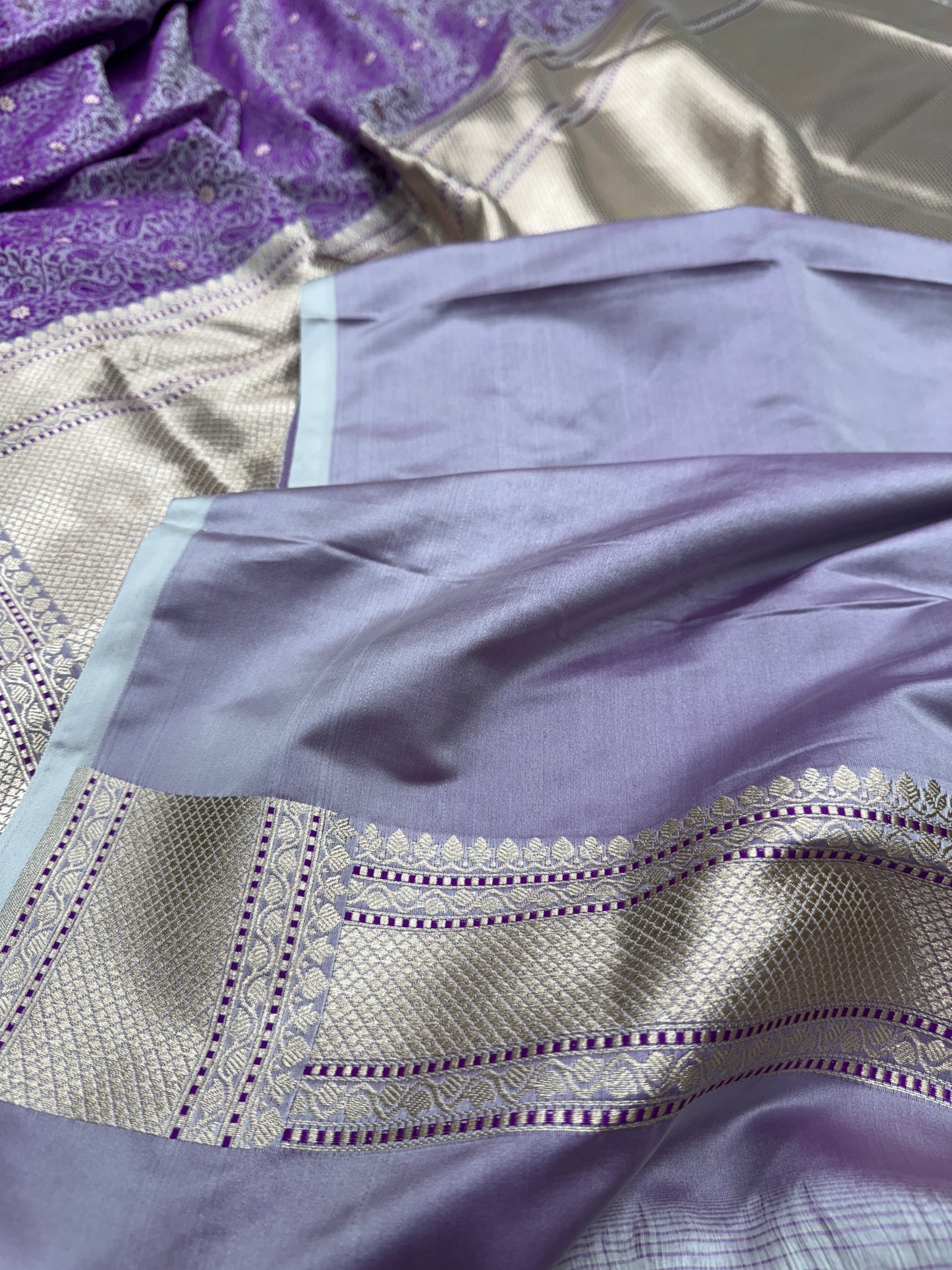Premium Banarasi Mashru tanchui jaal Disign MK181
