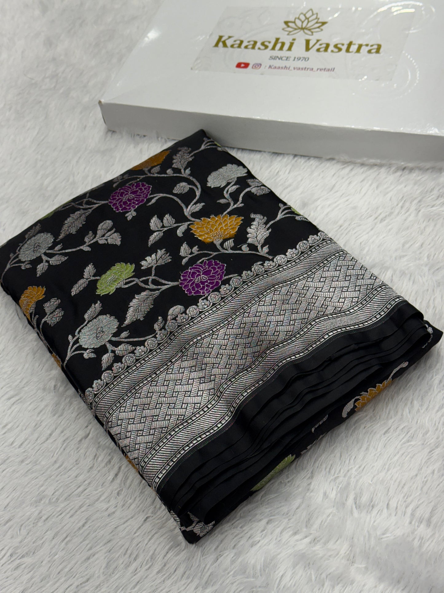 Black premium Banarasi tilfi Mashru katan silk saree MK194