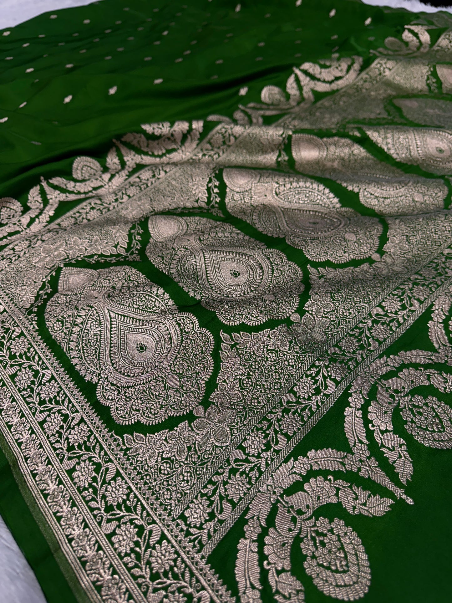 Dark green premium Banarasi Mashru katan silk saree MK164