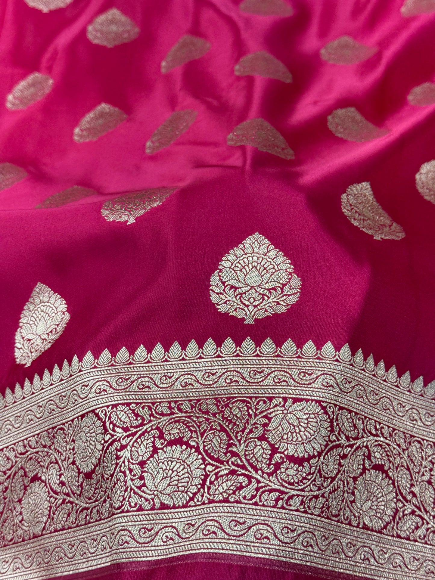 Rani pink premium Banarasi Mashru katan silk saree MK161