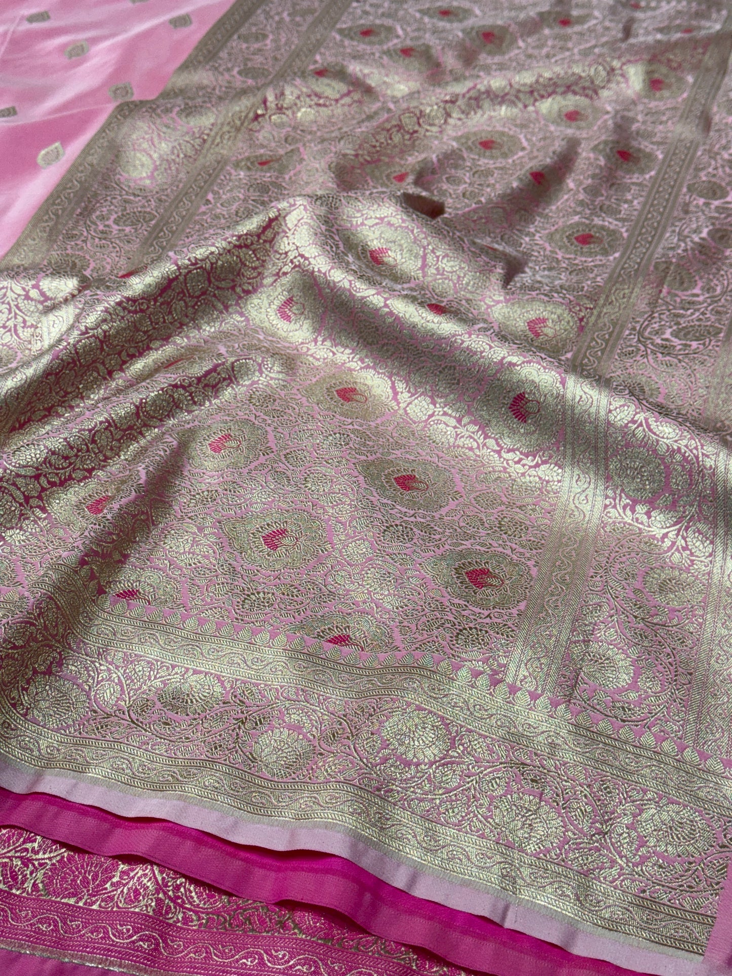Pink premium Banarasi Mashru katan silk saree MK162