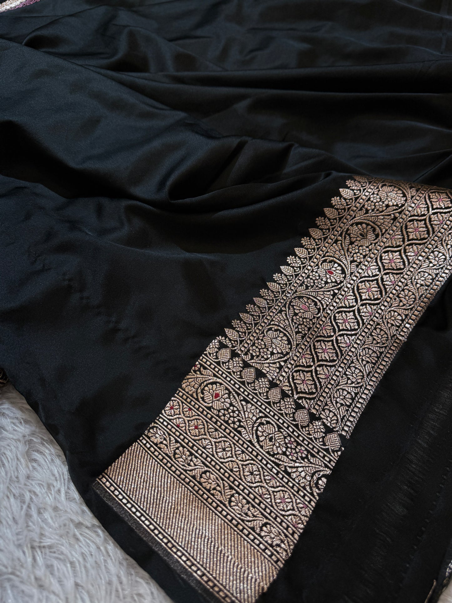 Black premium Banarasi Mashru katan silk saree MK206
