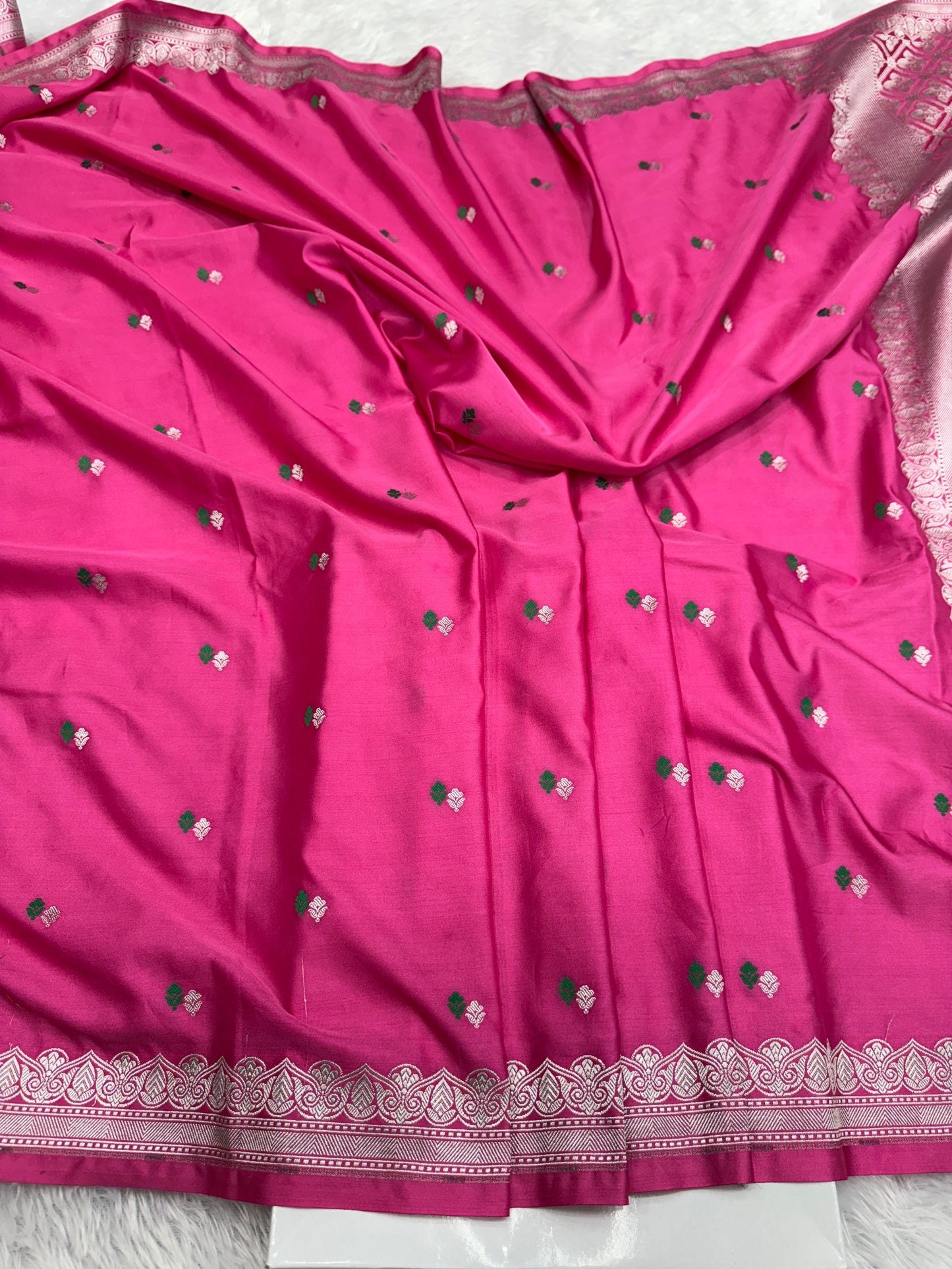 Strawberry pink premium Banarasi Mashru katan silk saree