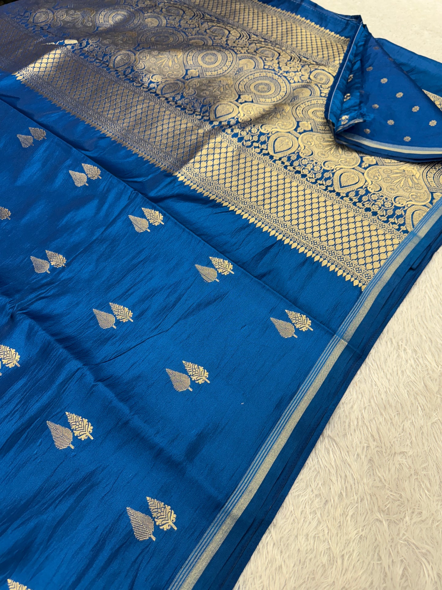 Premium Banarasi soft silk saree BS103