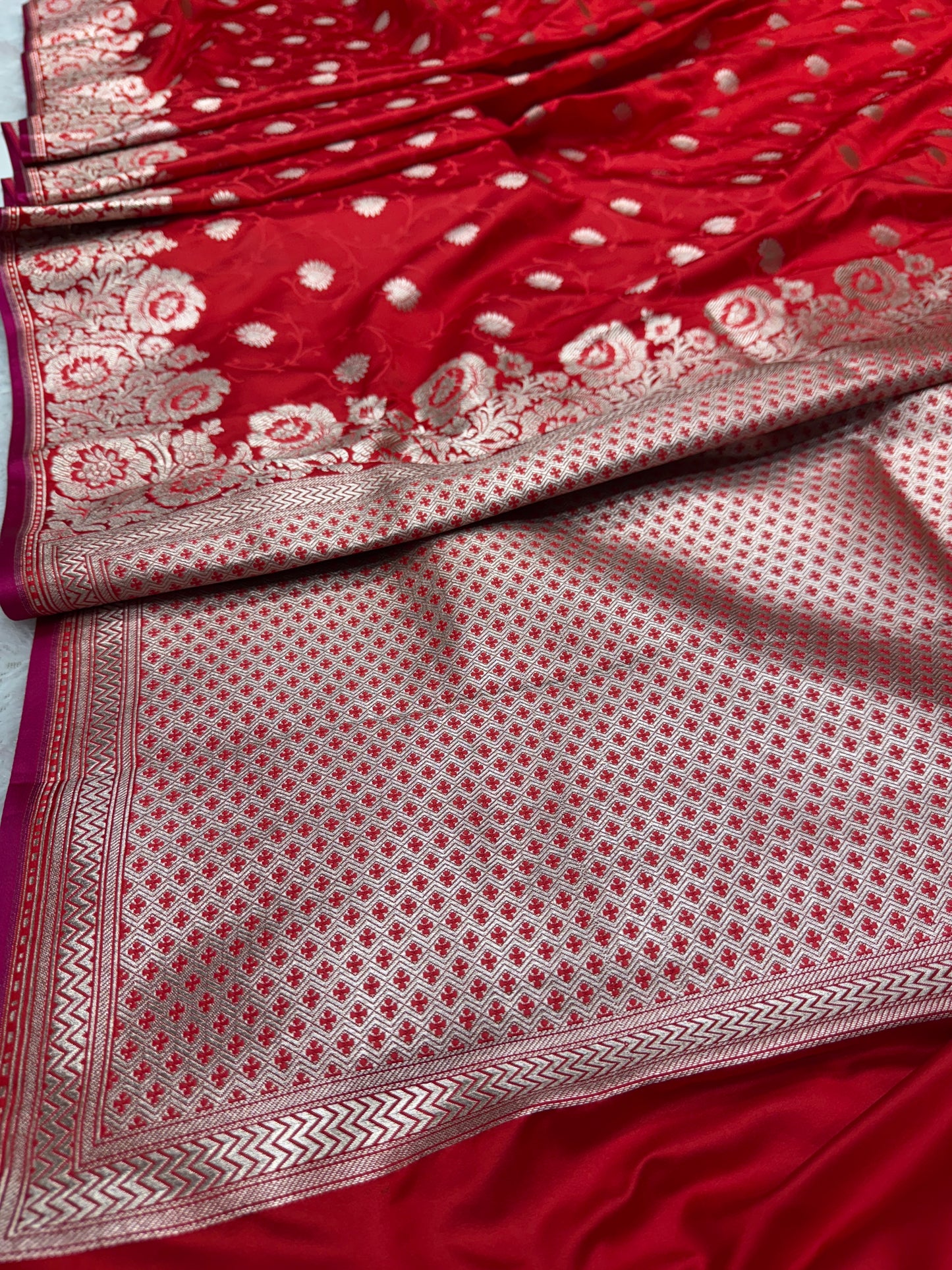 Red premium Banarasi Mashru katan silk saree MK190