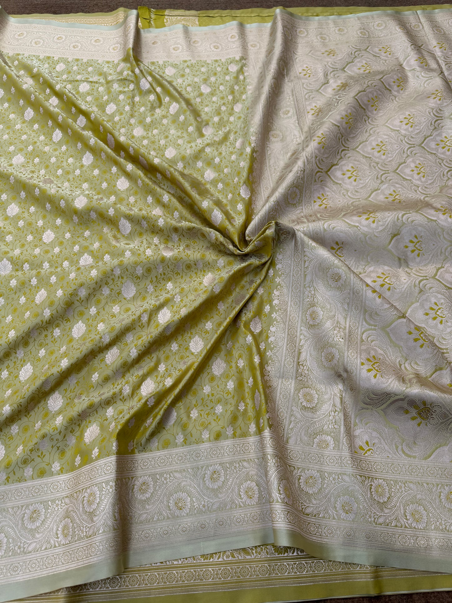Banarasi mashru katan silk saree. Mk103