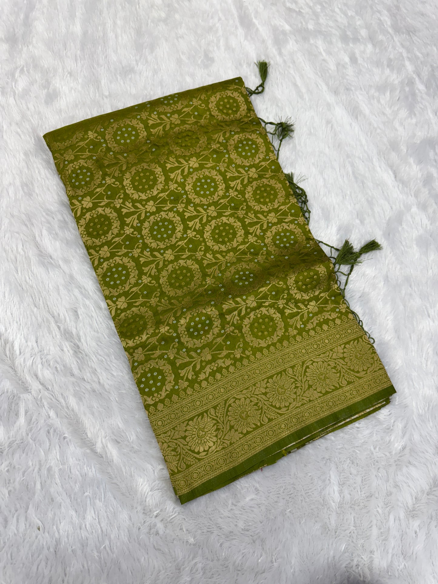 Banarasi Crep georgette saree. CR114