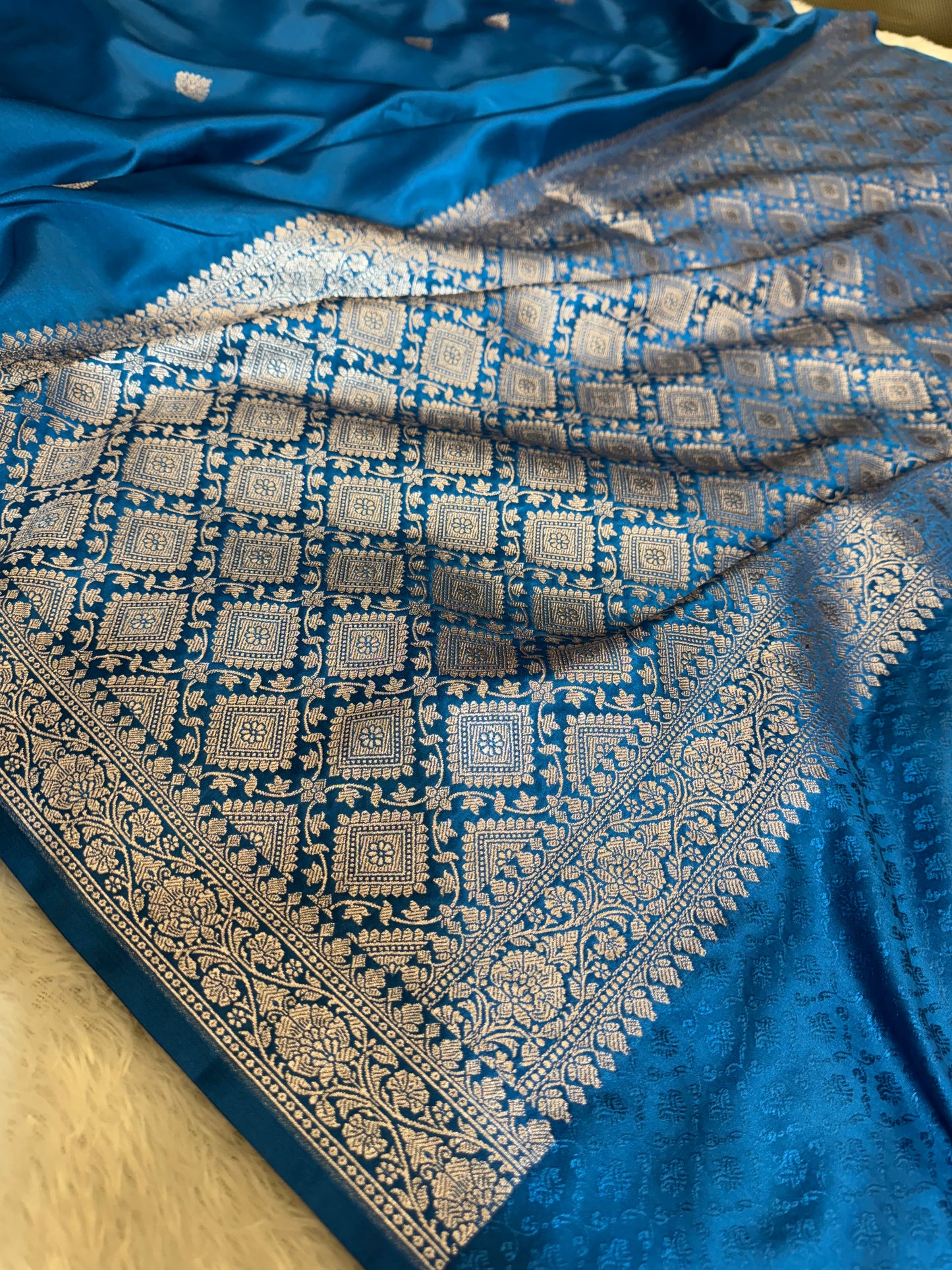Peacock blue Premium Banarasi Mashru katan silk saree MK201