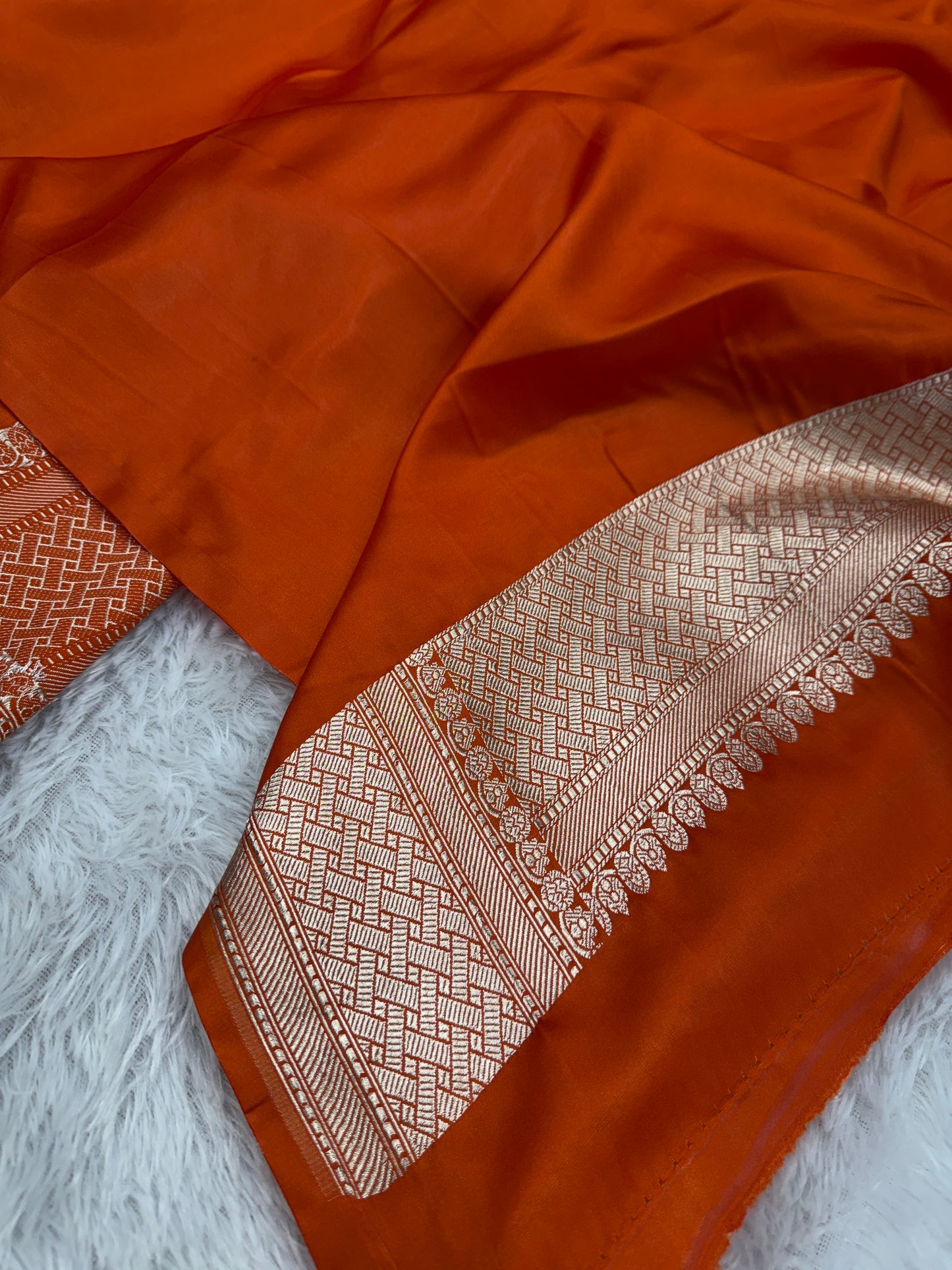 Dark mustard premium tilfi Banarasi Mashru katan silk saree MK194