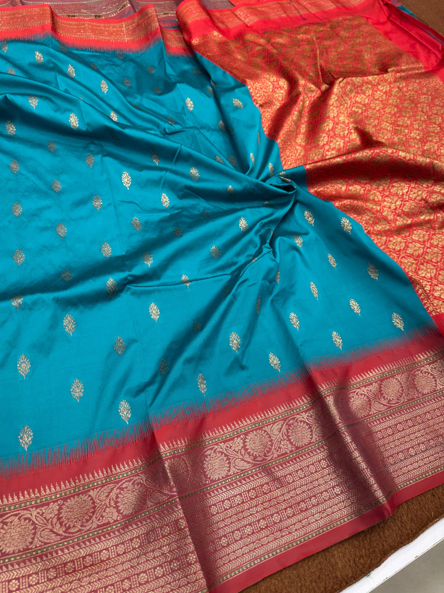 Banarasi semi katan silk saree