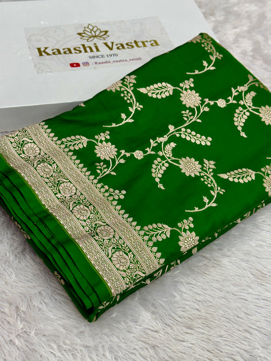 Green premium Banarasi Mashru katan silk saree MK180
