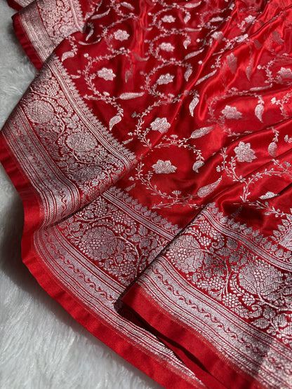 Chilli red premium Banarasi Mashru katan silk saree MK205