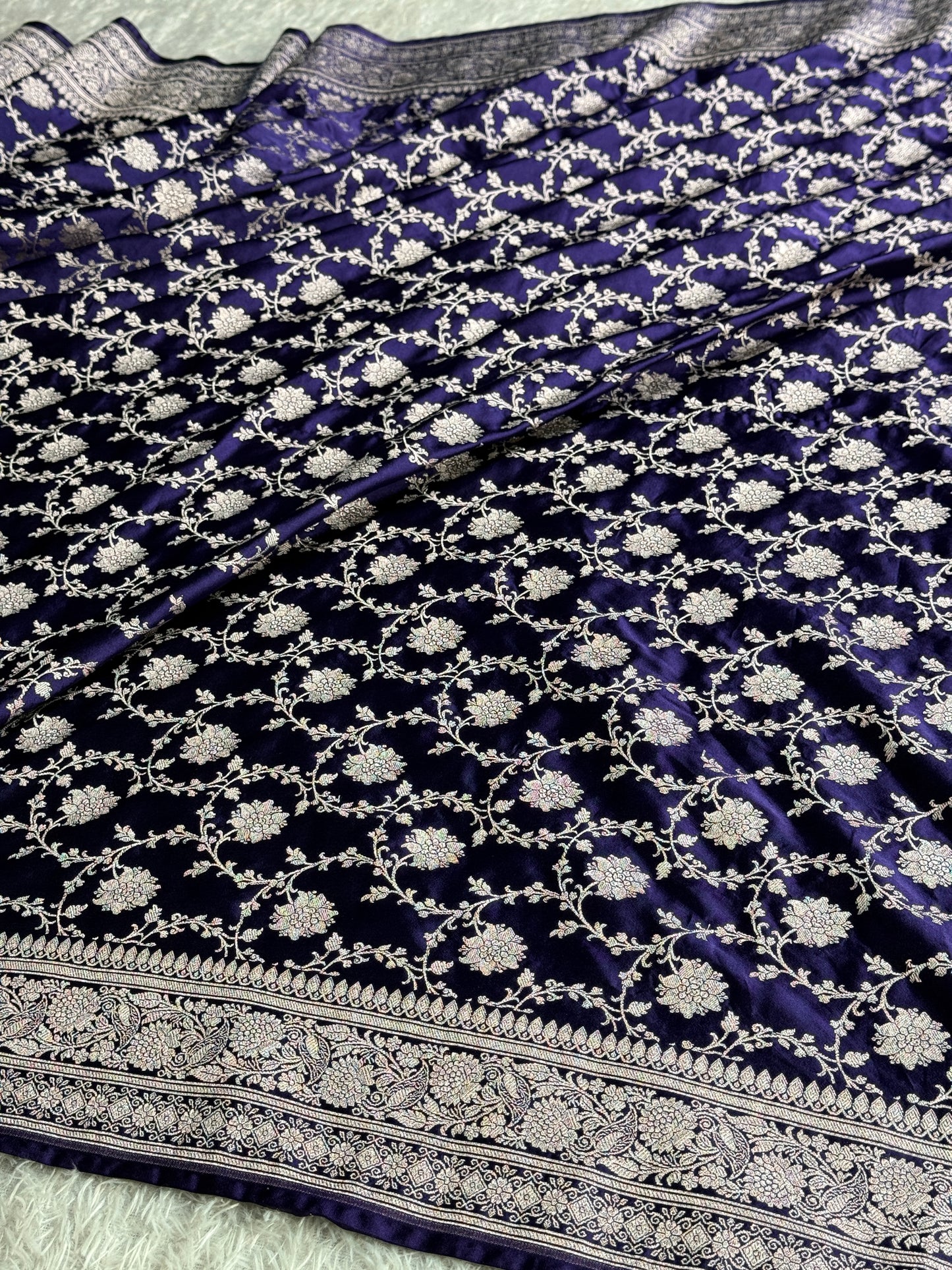 Dark purple colour premium Banarasi Mashru silk saree MK328