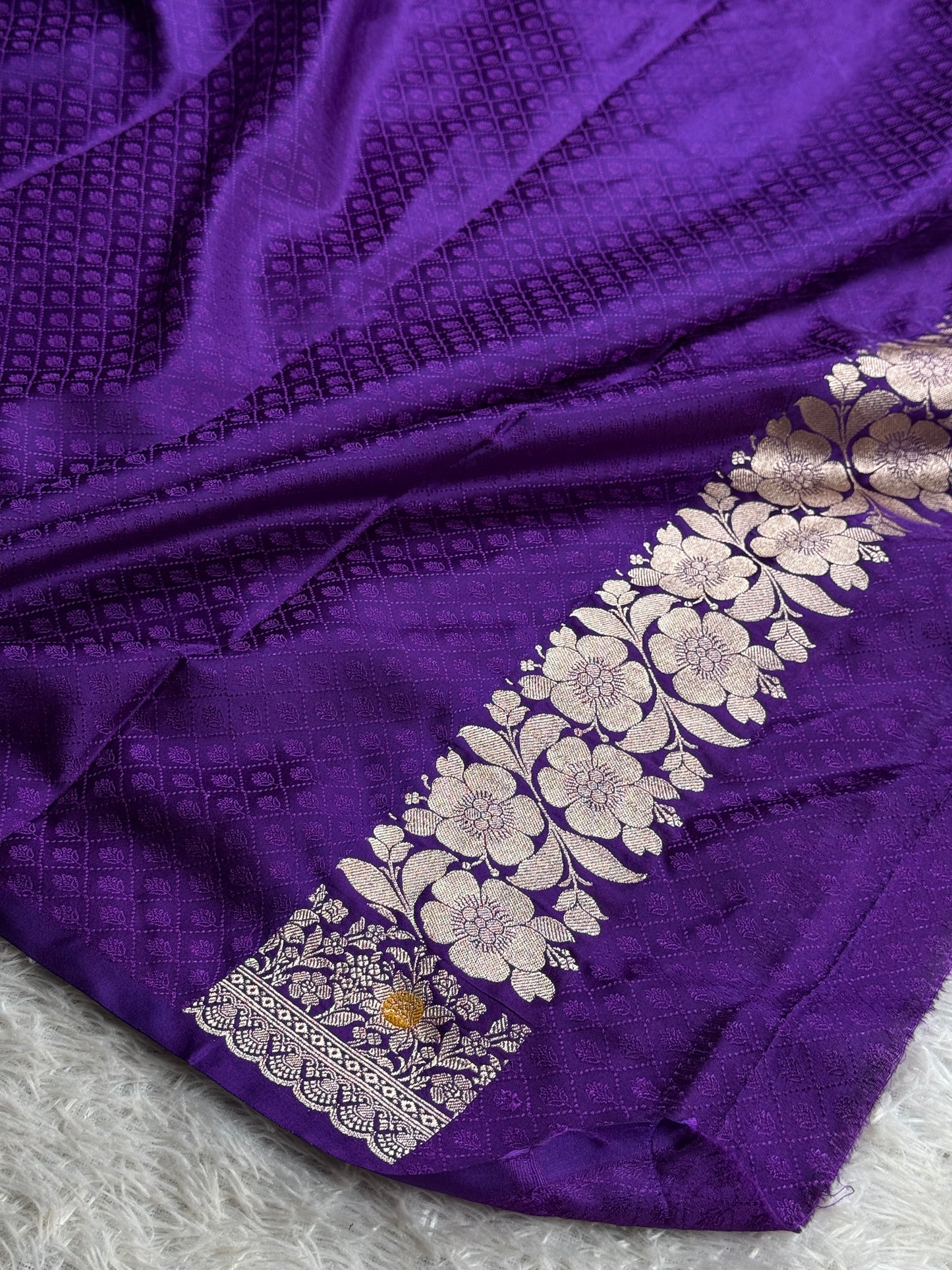 Purple colour premium Banarasi tilfi Mashru katan silk saree MK292