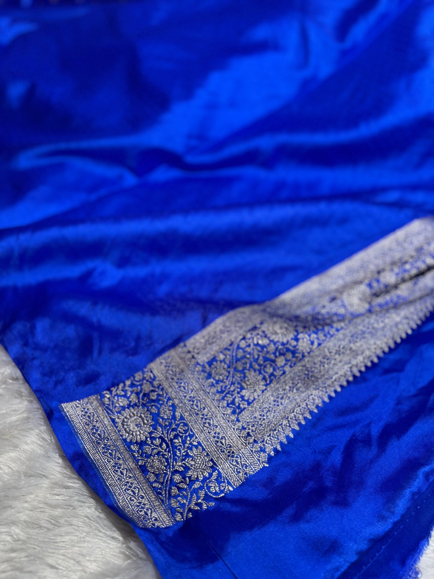 Royal blue premium Banarasi Mashru katan silk saree MK159